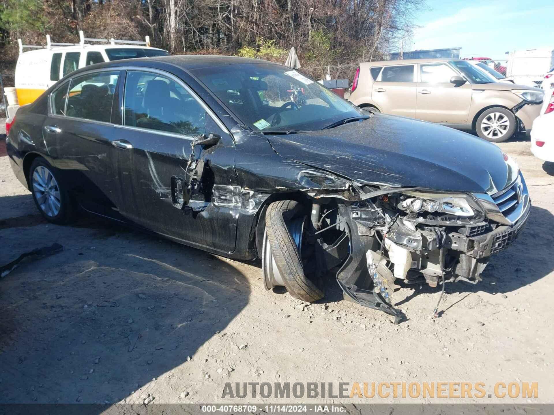 1HGCR3F93DA028029 HONDA ACCORD 2013