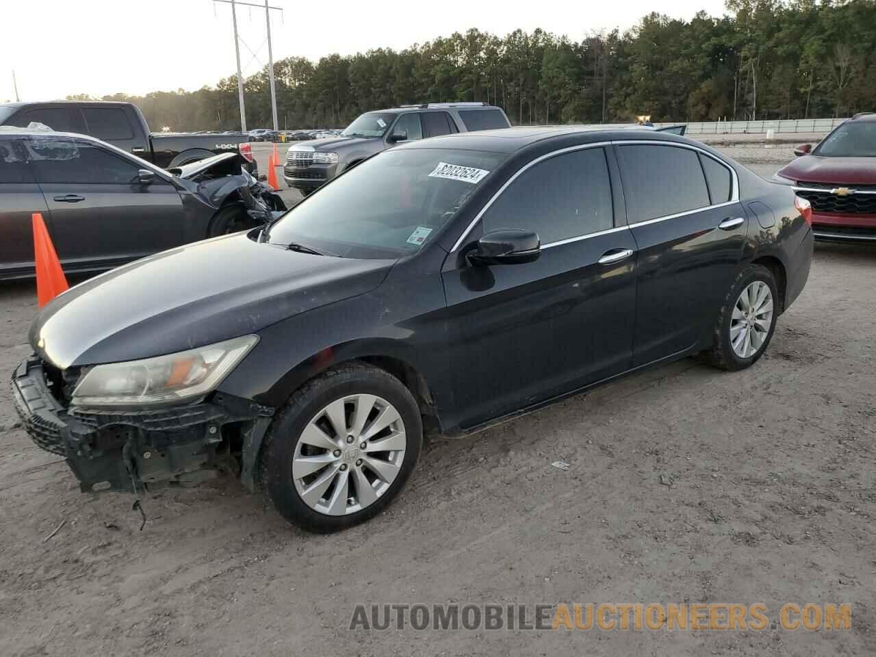 1HGCR3F95EA008625 HONDA ACCORD 2014