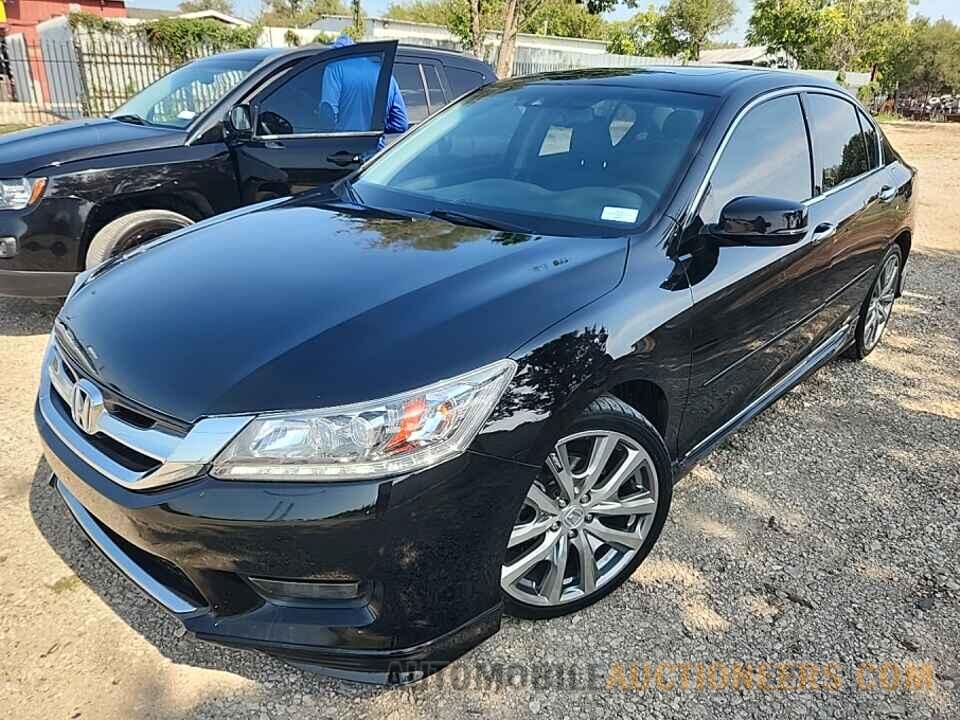 1HGCR3F95FA004818 Honda Accord Sedan 2015