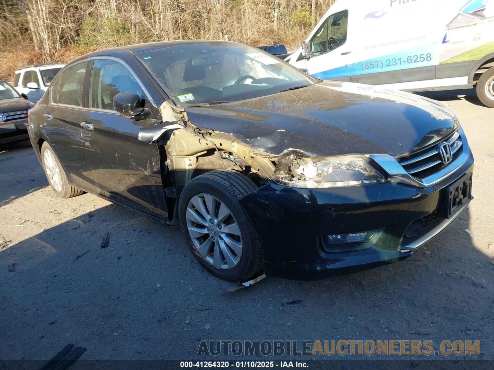 1HGCR3F97EA032358 HONDA ACCORD 2014