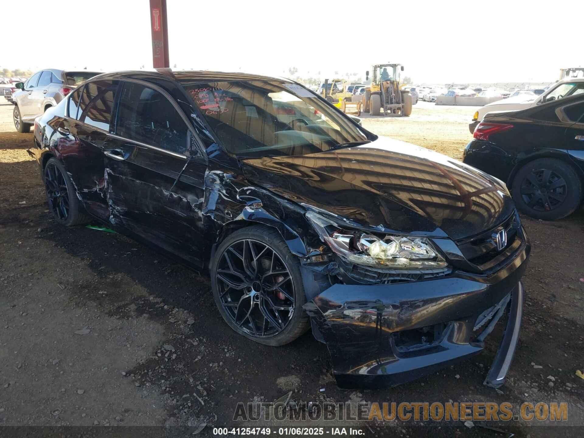 1HGCR3F98EA000650 HONDA ACCORD 2014