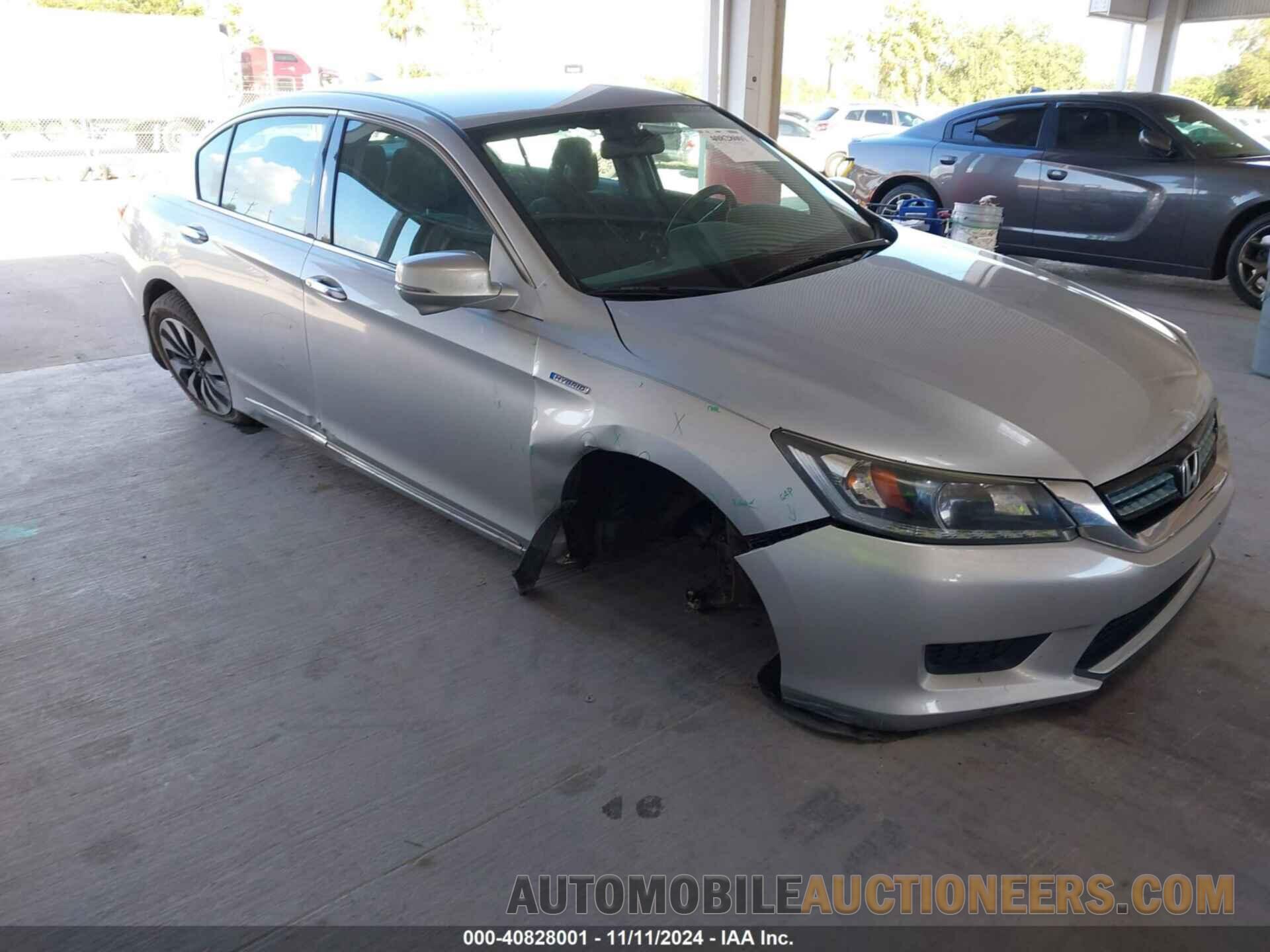 1HGCR6F31FA011519 HONDA ACCORD HYBRID 2015