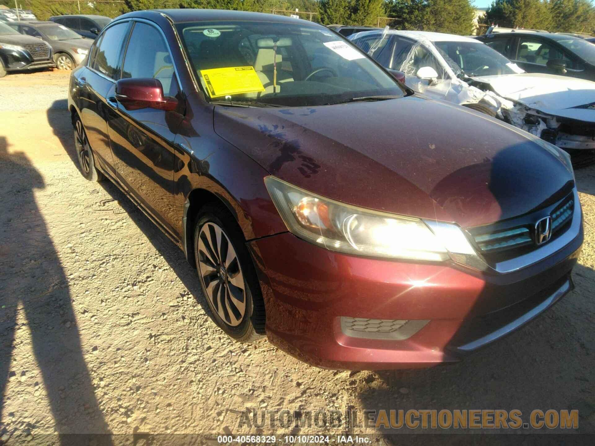 1HGCR6F38FA009315 HONDA ACCORD HYBRID 2015