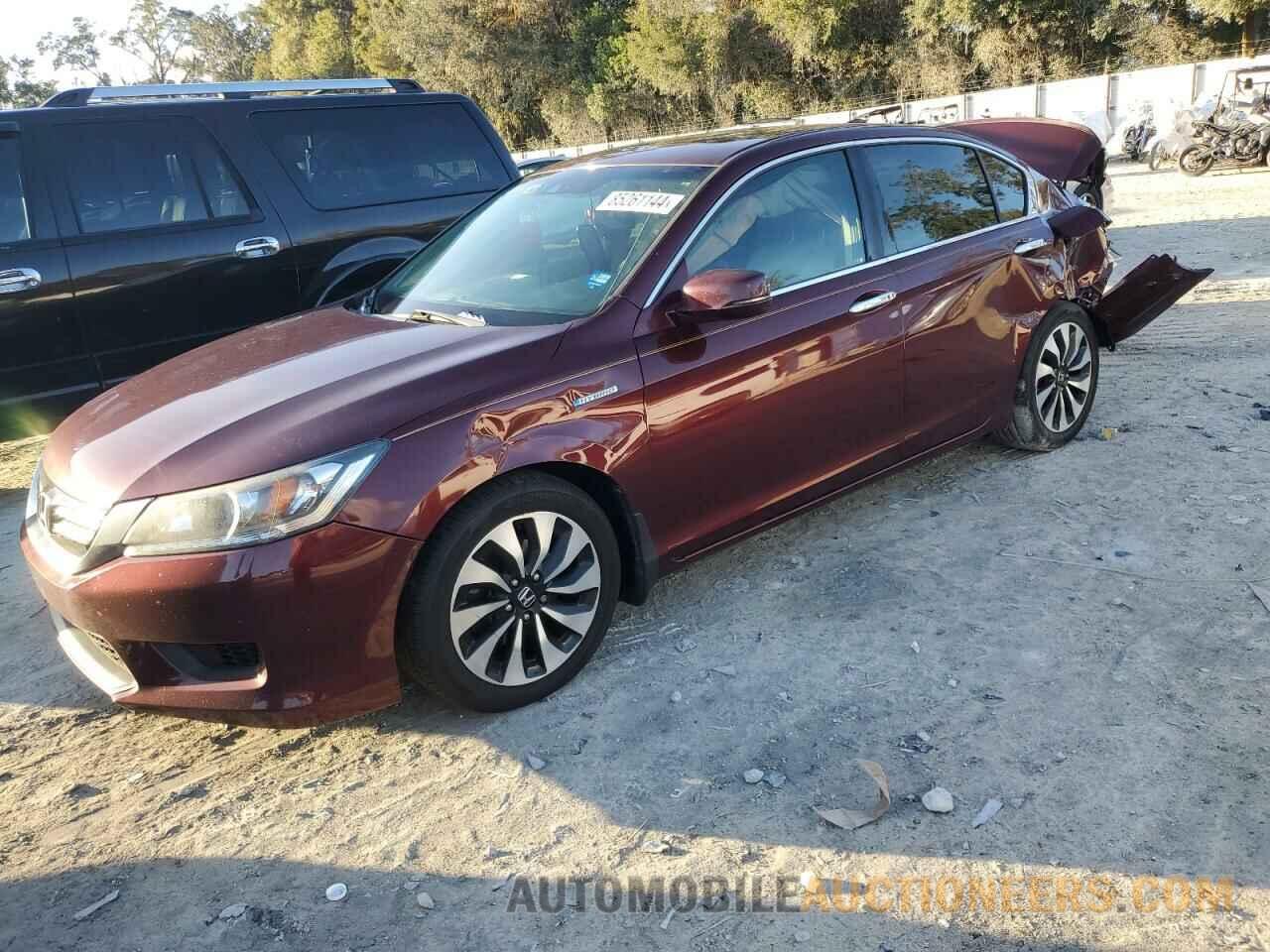 1HGCR6F52FA008761 HONDA ACCORD 2015