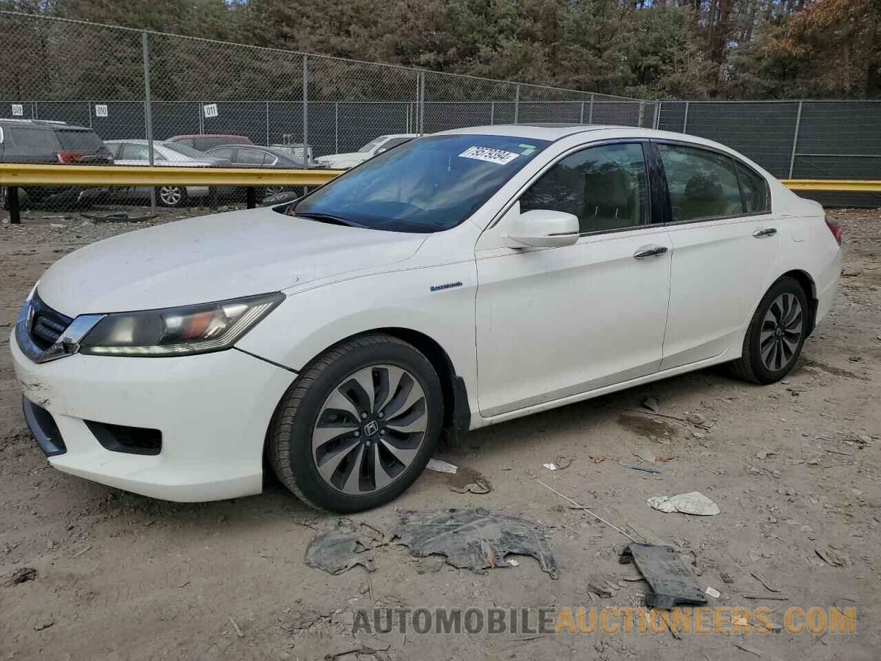 1HGCR6F57FA002731 HONDA ACCORD 2015