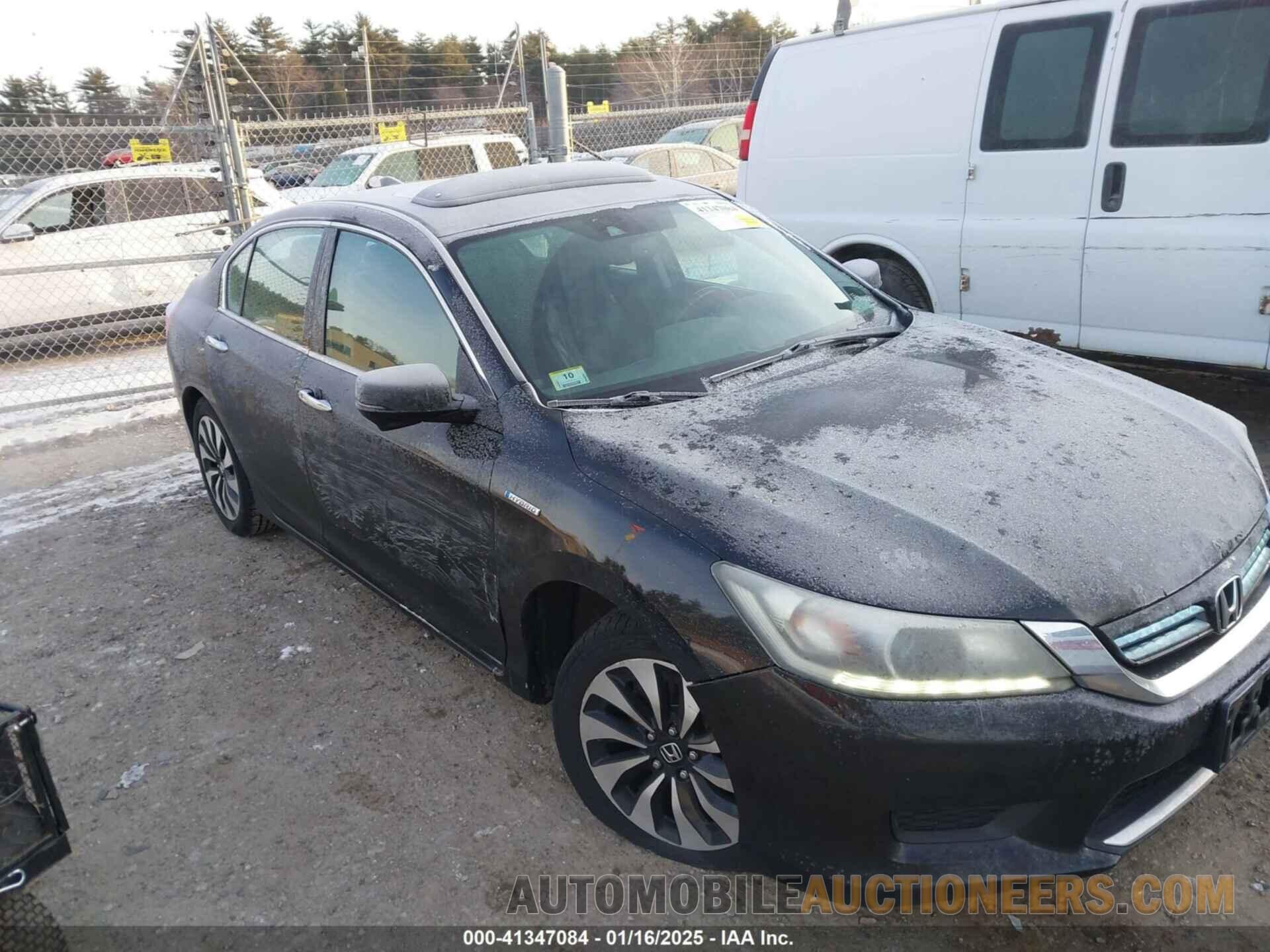 1HGCR6F59FA007462 HONDA ACCORD HYBRID 2015