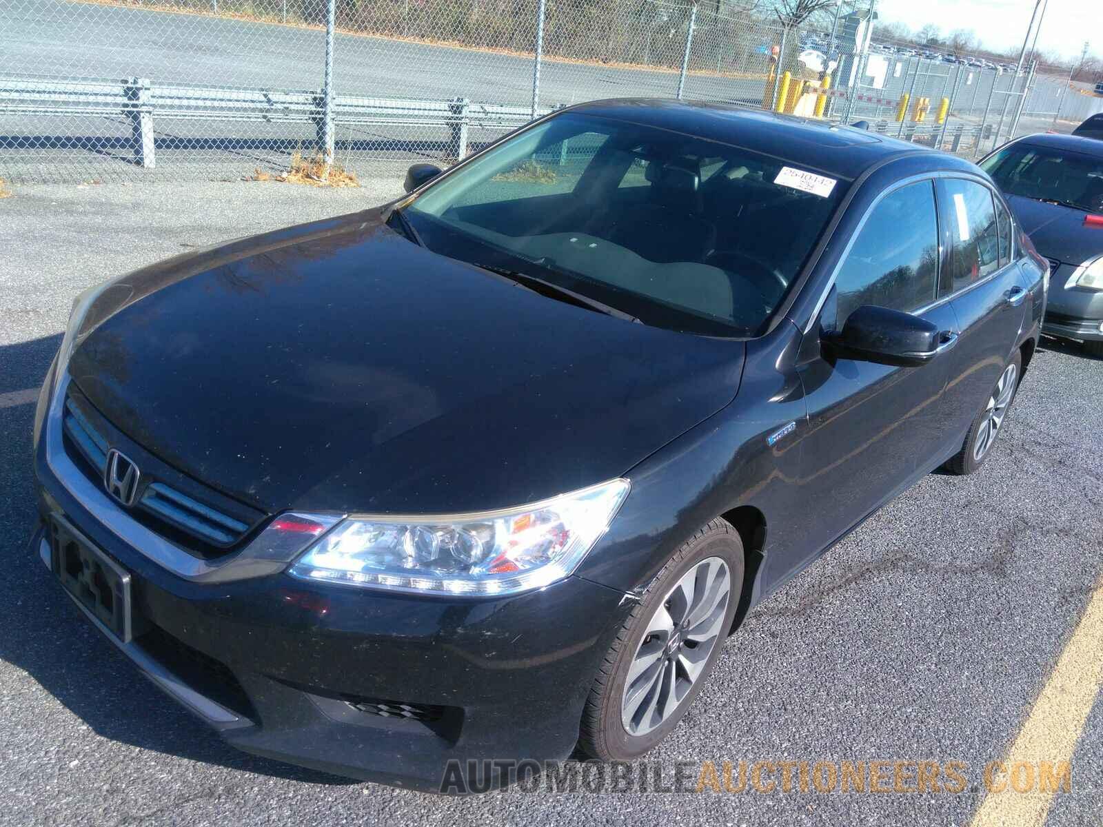 1HGCR6F72FA008048 Honda Accord Hybrid 2015