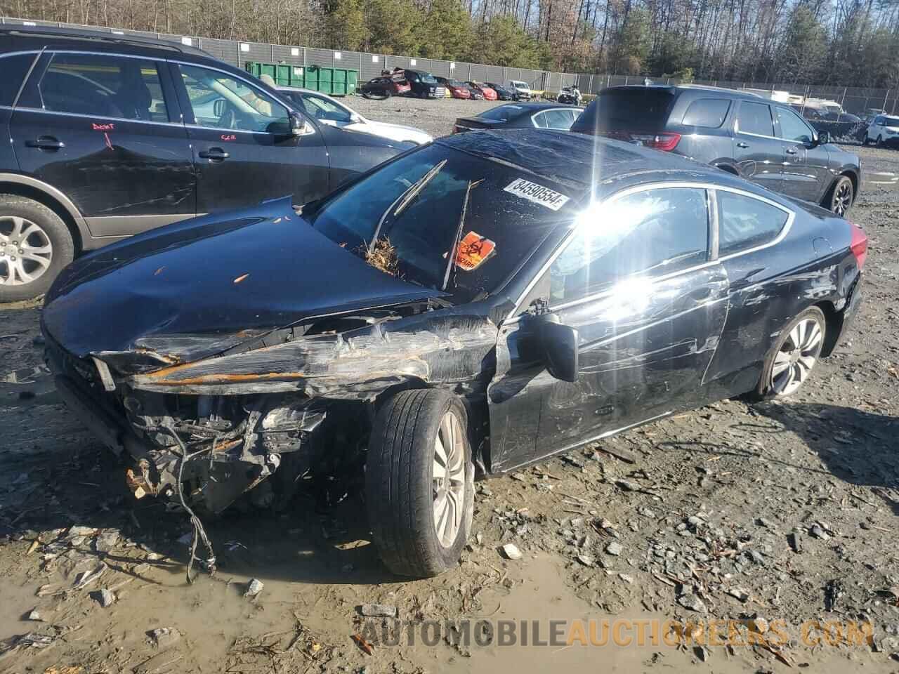 1HGCS1B82BA010558 HONDA ACCORD 2011