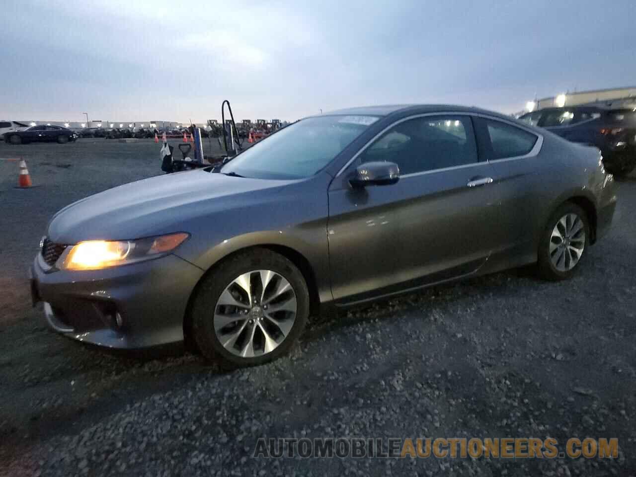 1HGCT1B73DA018434 HONDA ACCORD 2013