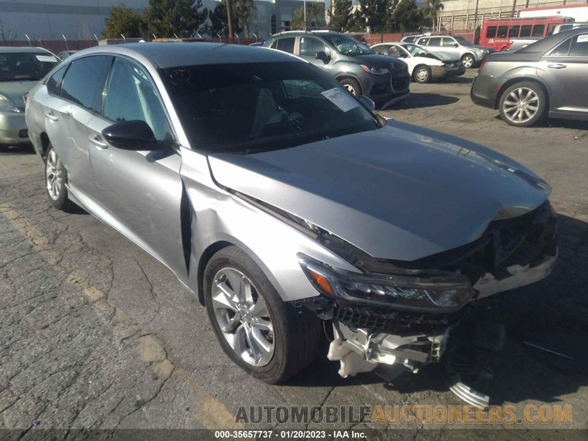 1HGCV1F10JA082572 HONDA ACCORD SEDAN 2018