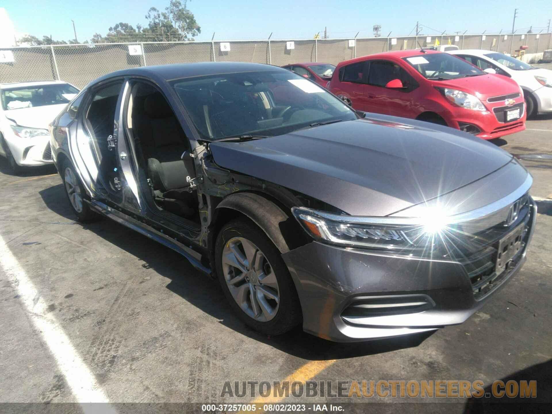 1HGCV1F10JA212690 HONDA ACCORD SEDAN 2018