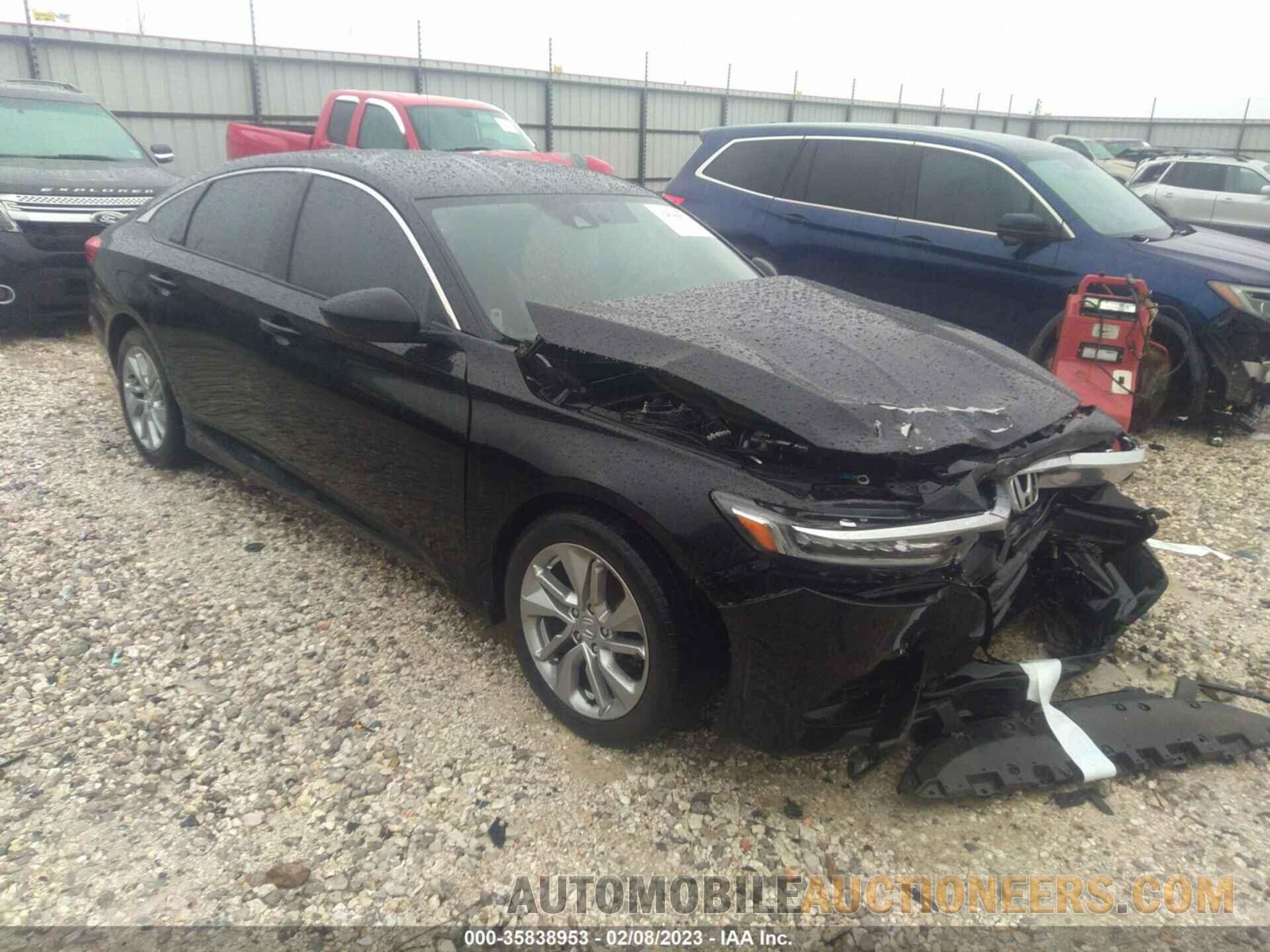 1HGCV1F11JA078868 HONDA ACCORD SEDAN 2018