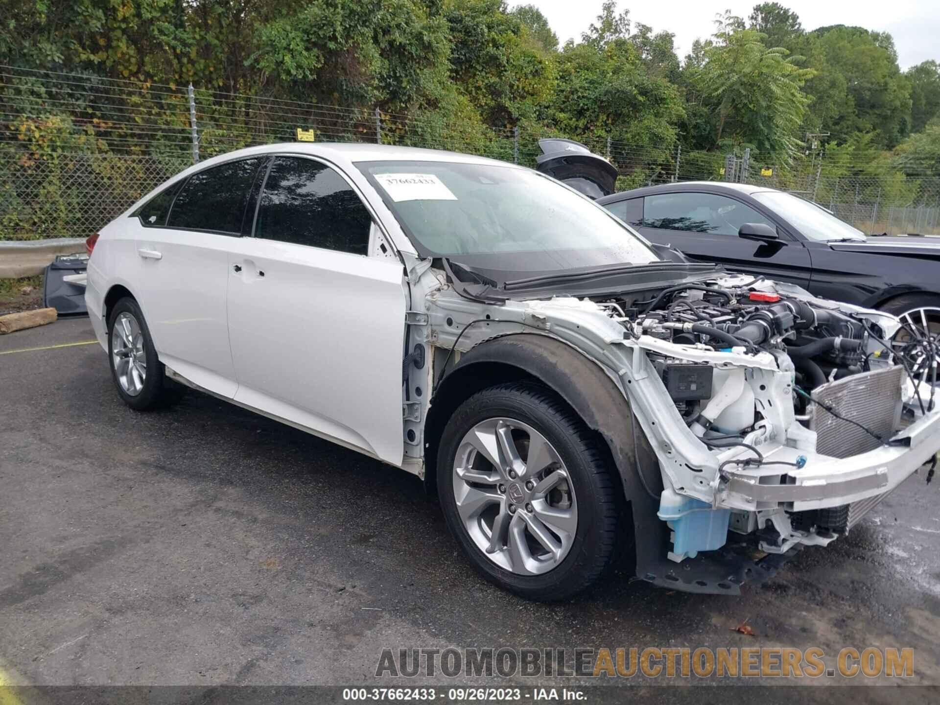 1HGCV1F12JA261678 HONDA ACCORD SEDAN 2018