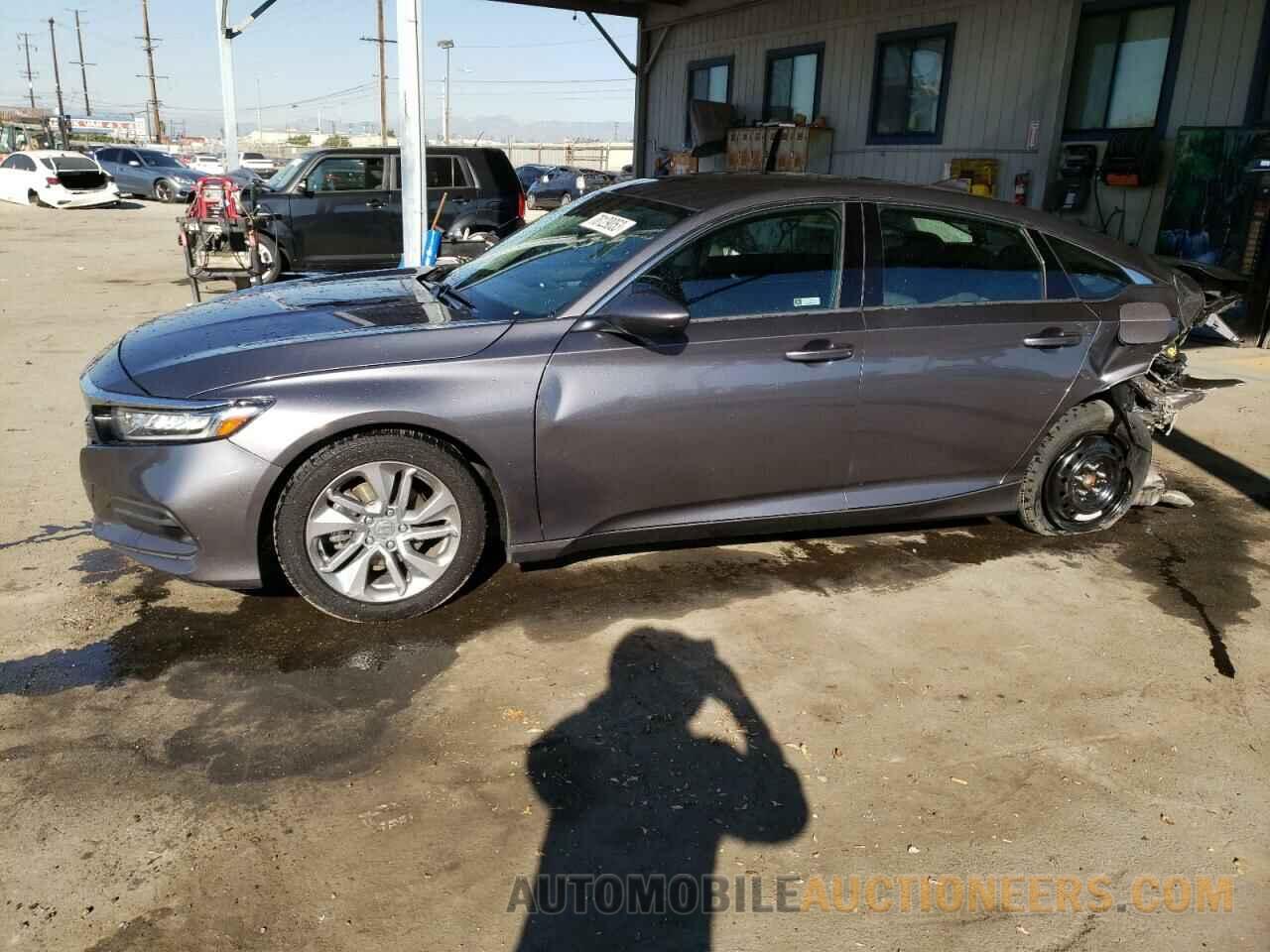 1HGCV1F13JA064910 HONDA ACCORD 2018