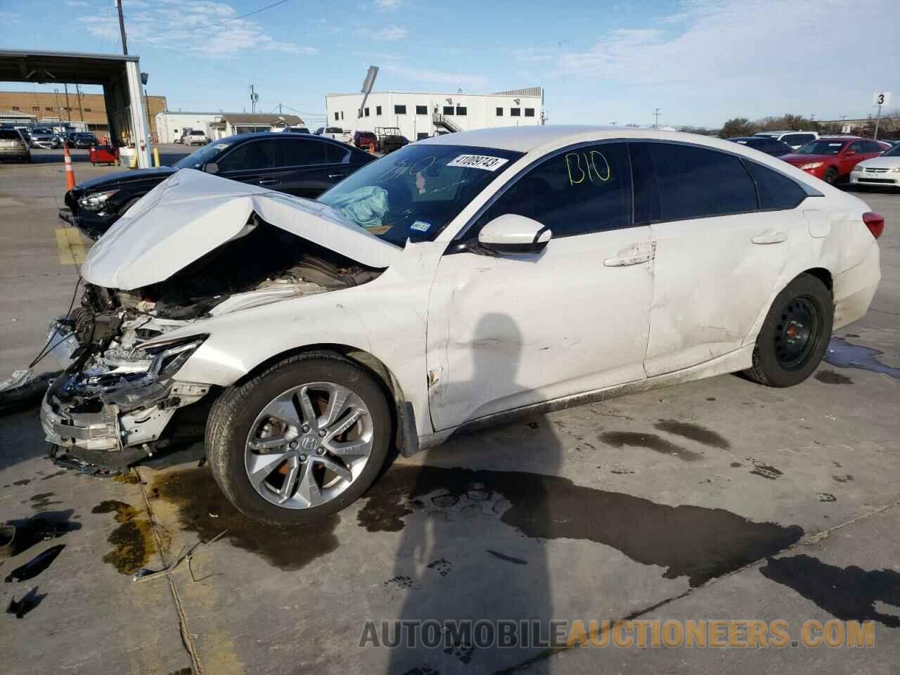 1HGCV1F13KA089582 HONDA ACCORD 2019