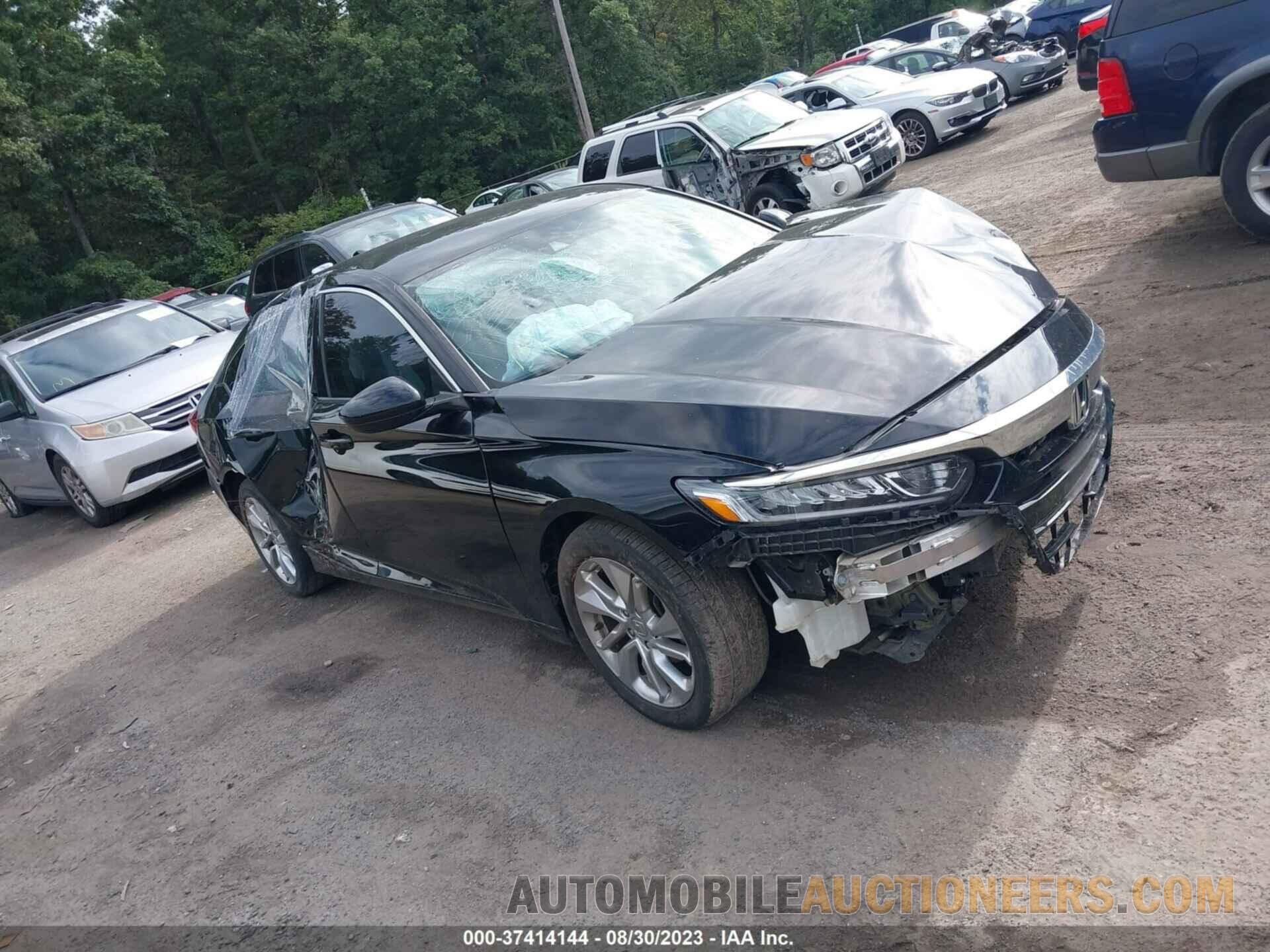 1HGCV1F15JA267636 HONDA ACCORD SEDAN 2018