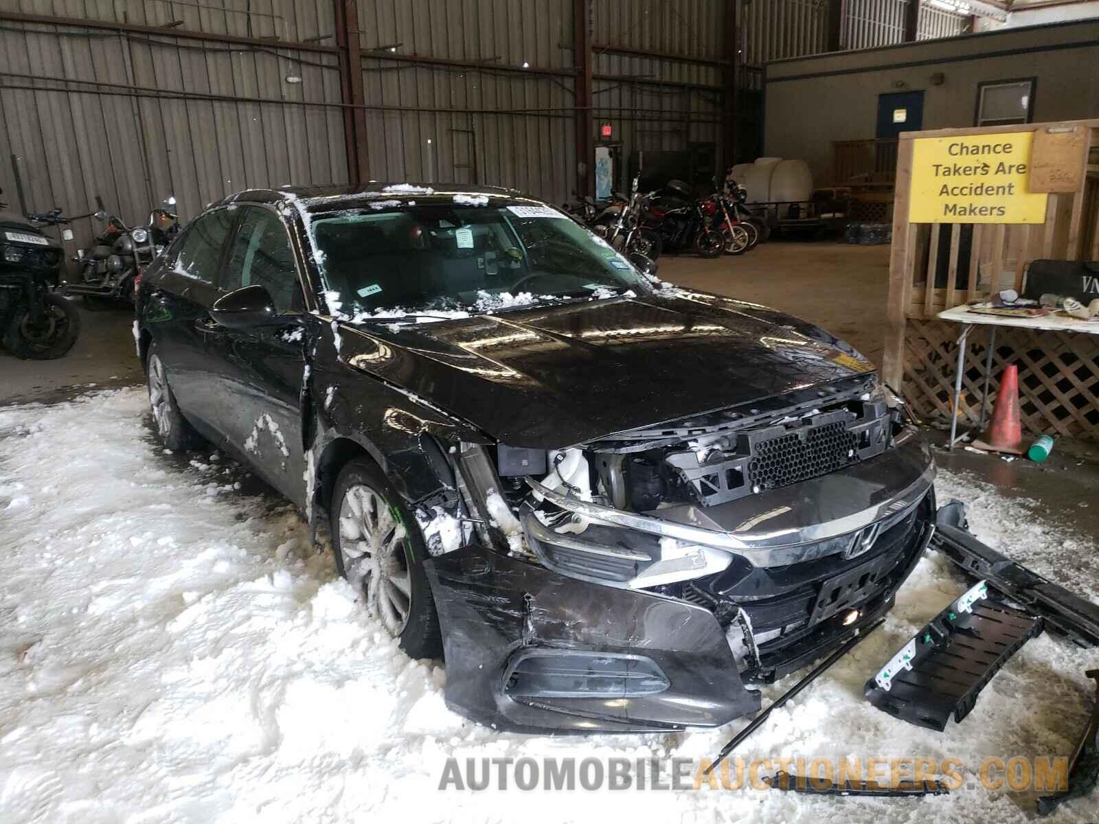 1HGCV1F16JA046773 HONDA ACCORD 2018