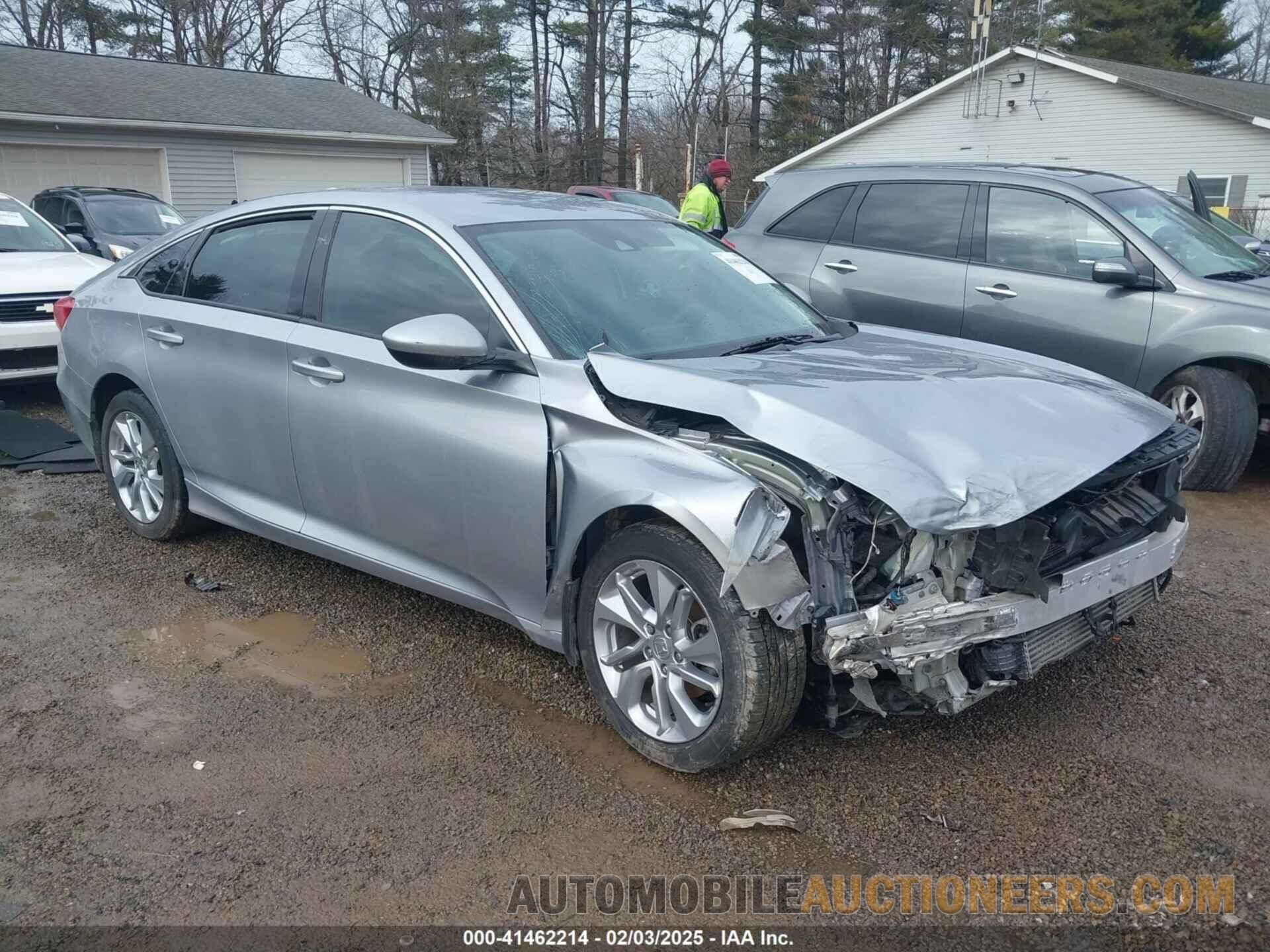 1HGCV1F16JA082317 HONDA ACCORD 2018