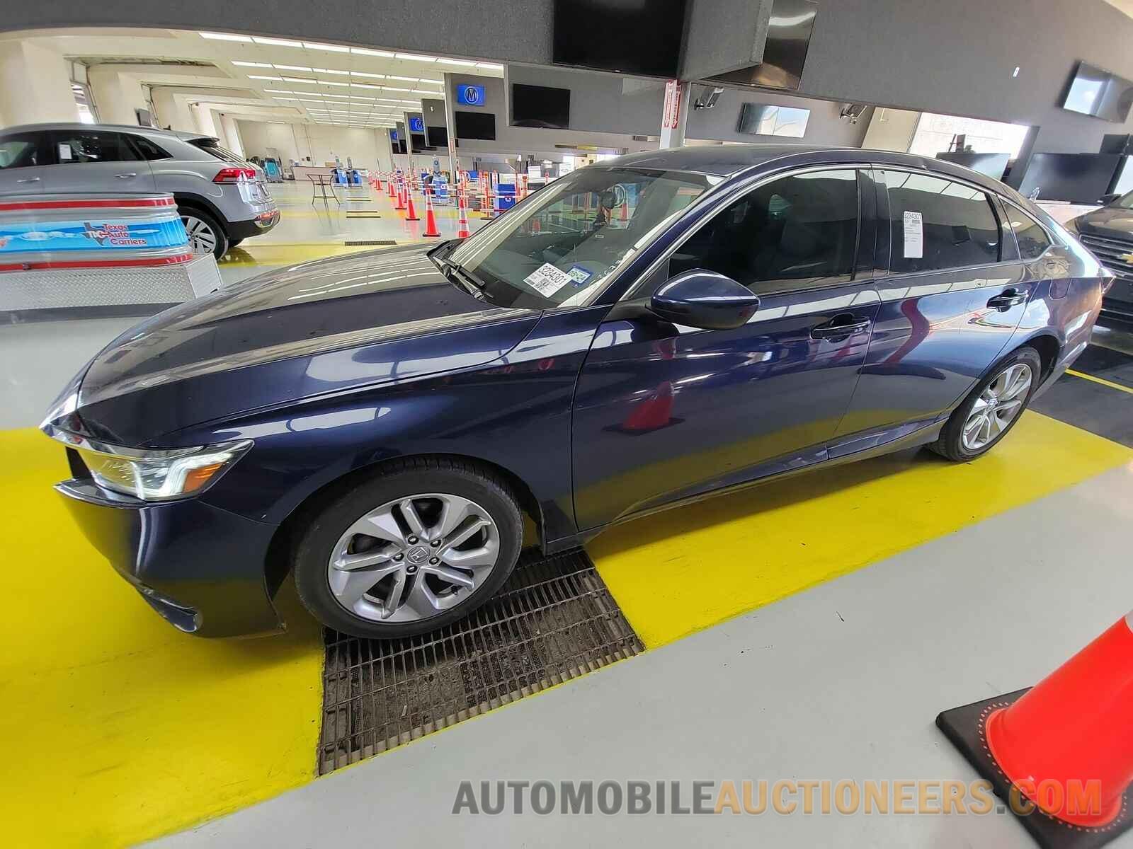 1HGCV1F17KA000810 Honda Accord Sedan 2019