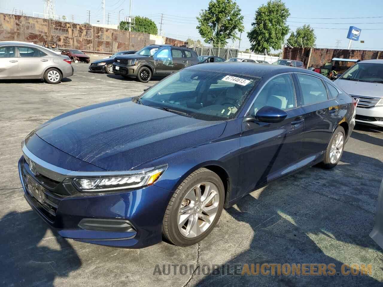 1HGCV1F17KA056200 HONDA ACCORD 2019