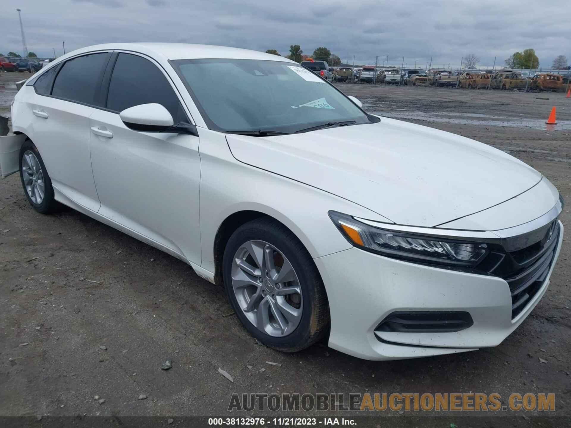 1HGCV1F18JA045852 HONDA ACCORD 2018