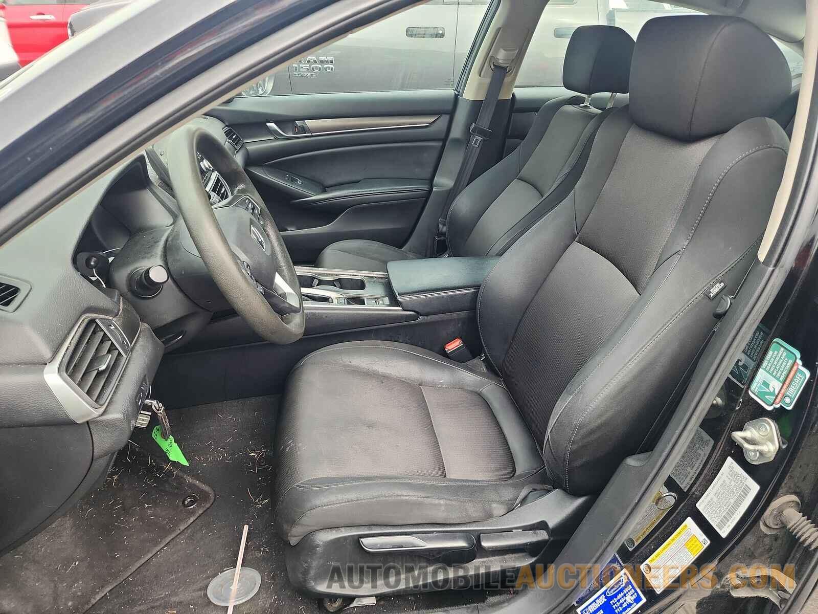 1HGCV1F18JA244433 Honda Accord Sedan 2018