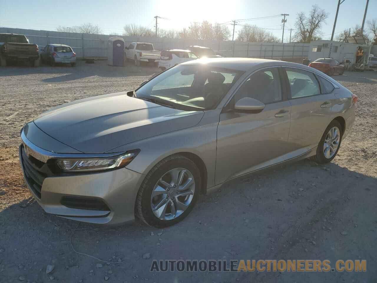 1HGCV1F19KA136114 HONDA ACCORD 2019