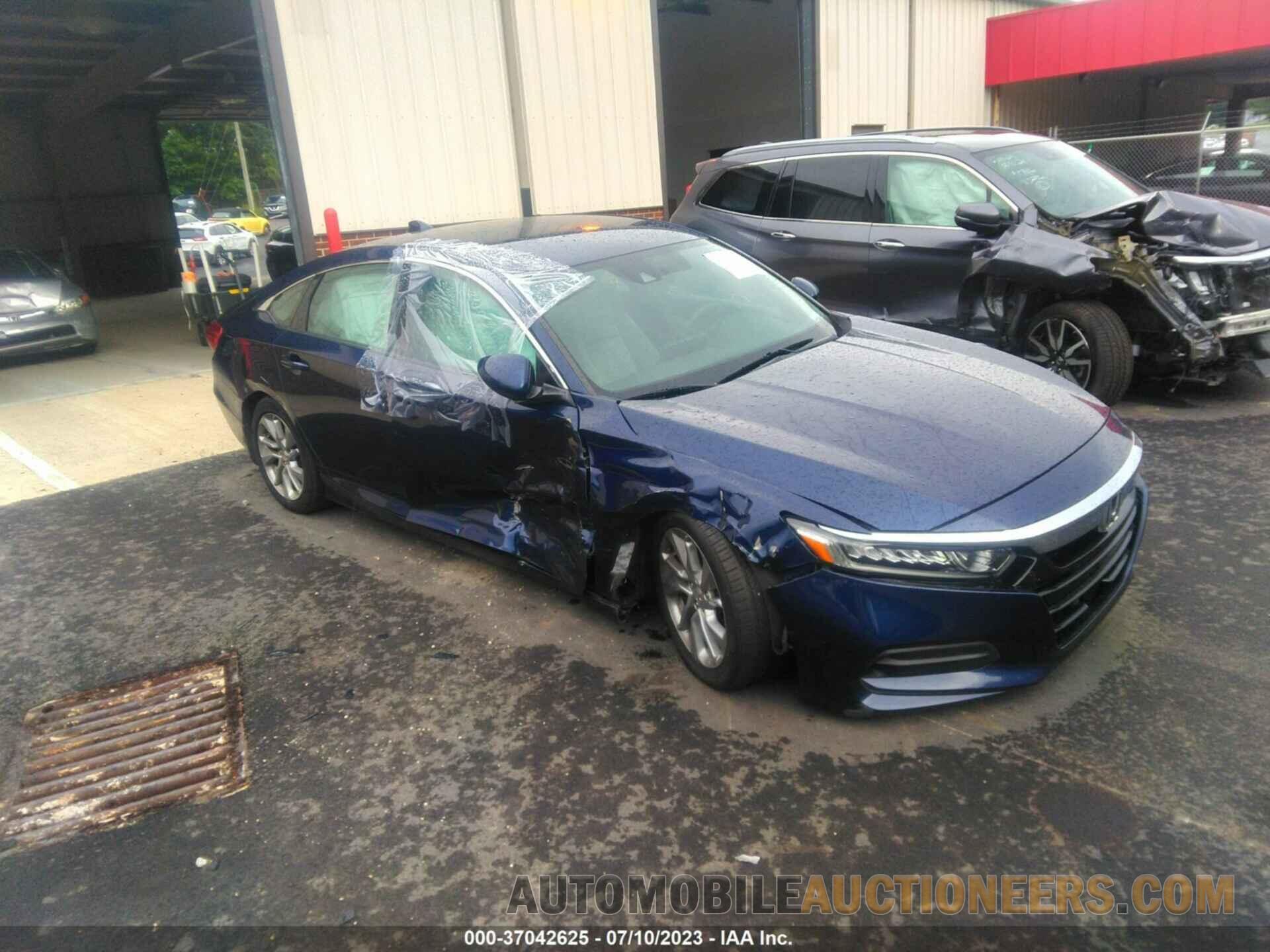 1HGCV1F1XJA004297 HONDA ACCORD SEDAN 2018