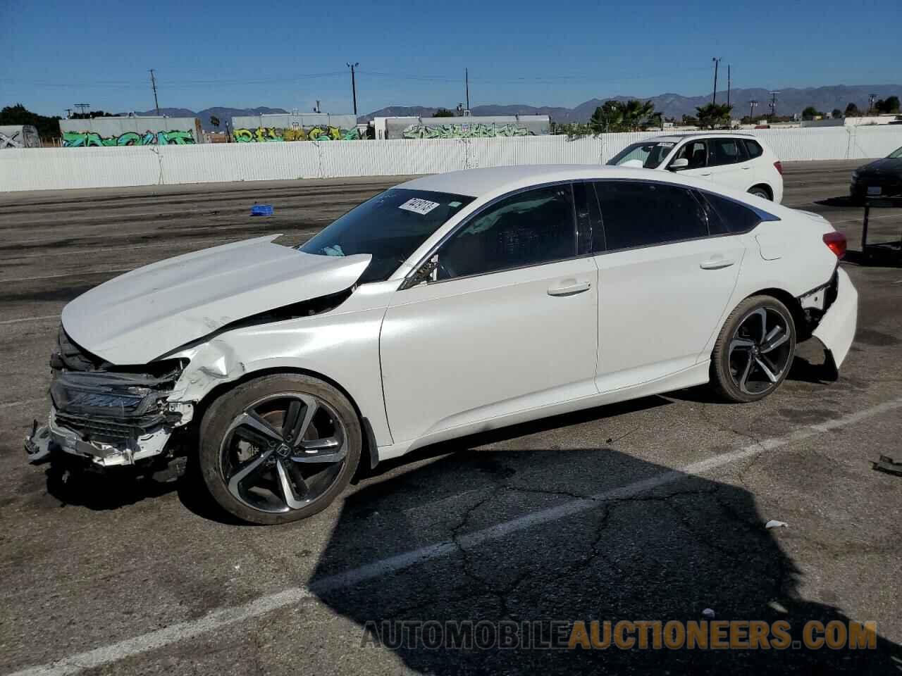 1HGCV1F30JA209113 HONDA ACCORD 2018