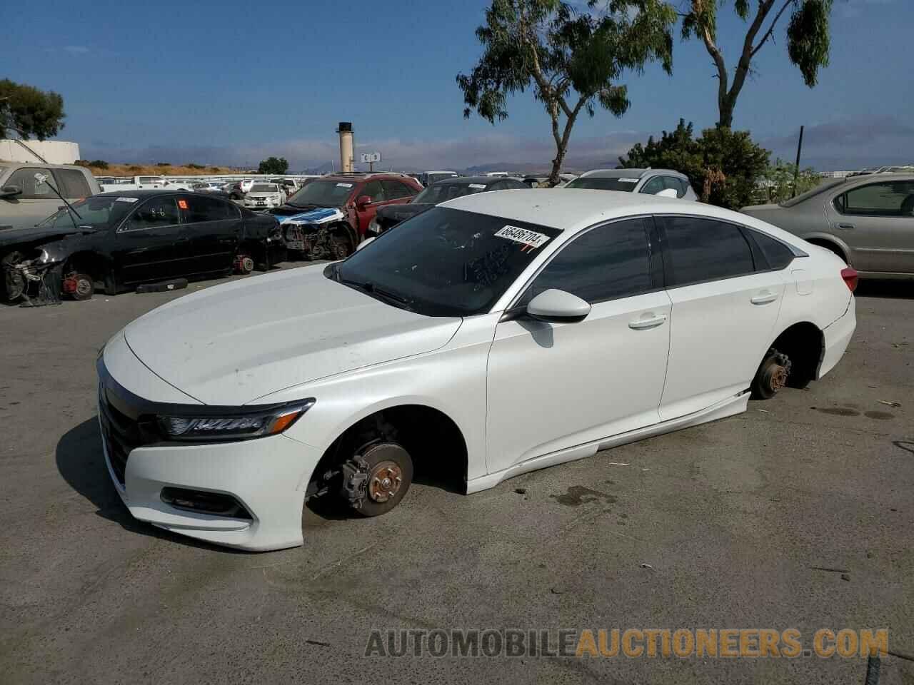 1HGCV1F31JA063904 HONDA ACCORD 2018