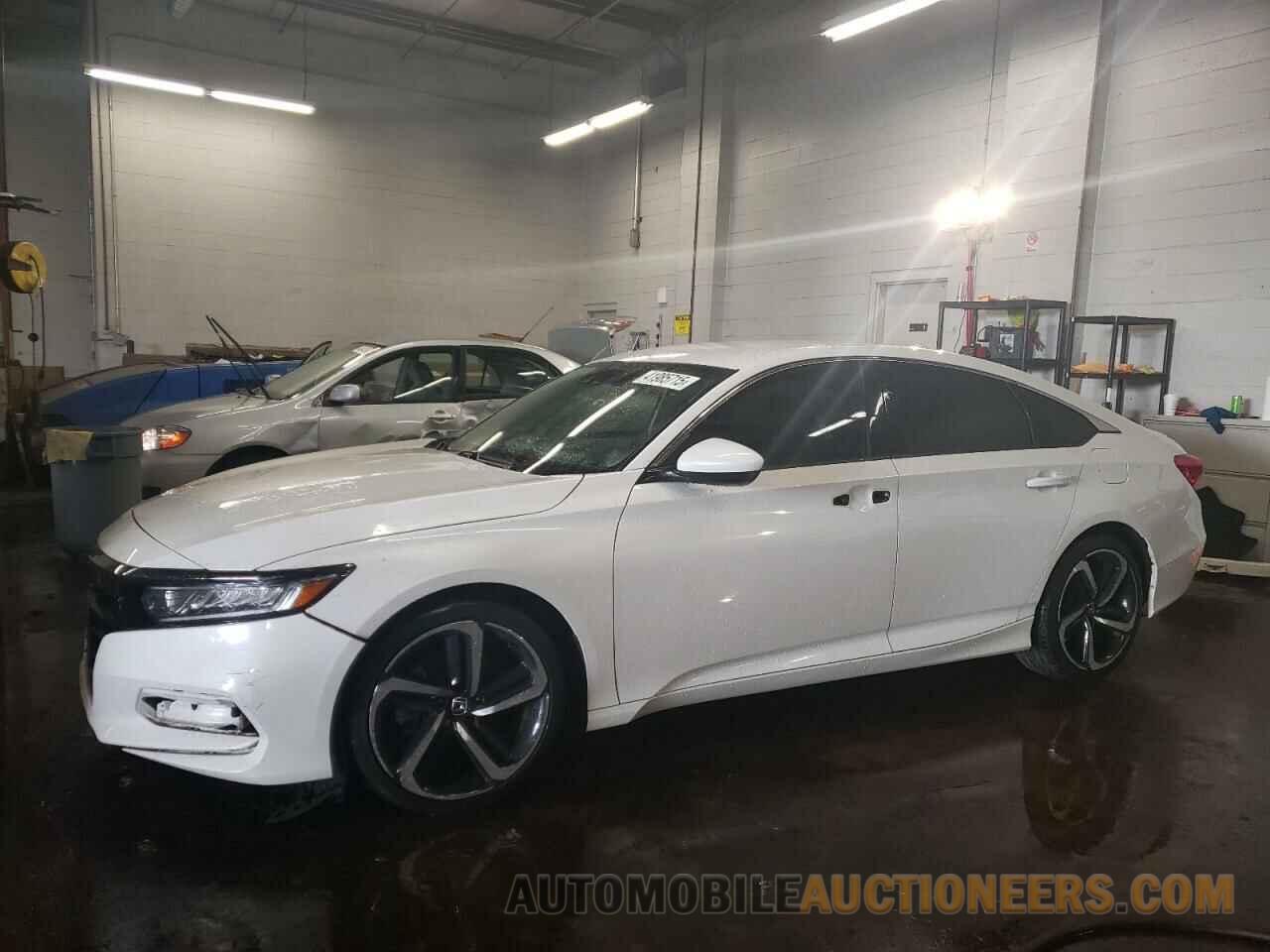 1HGCV1F31KA052466 HONDA ACCORD 2019