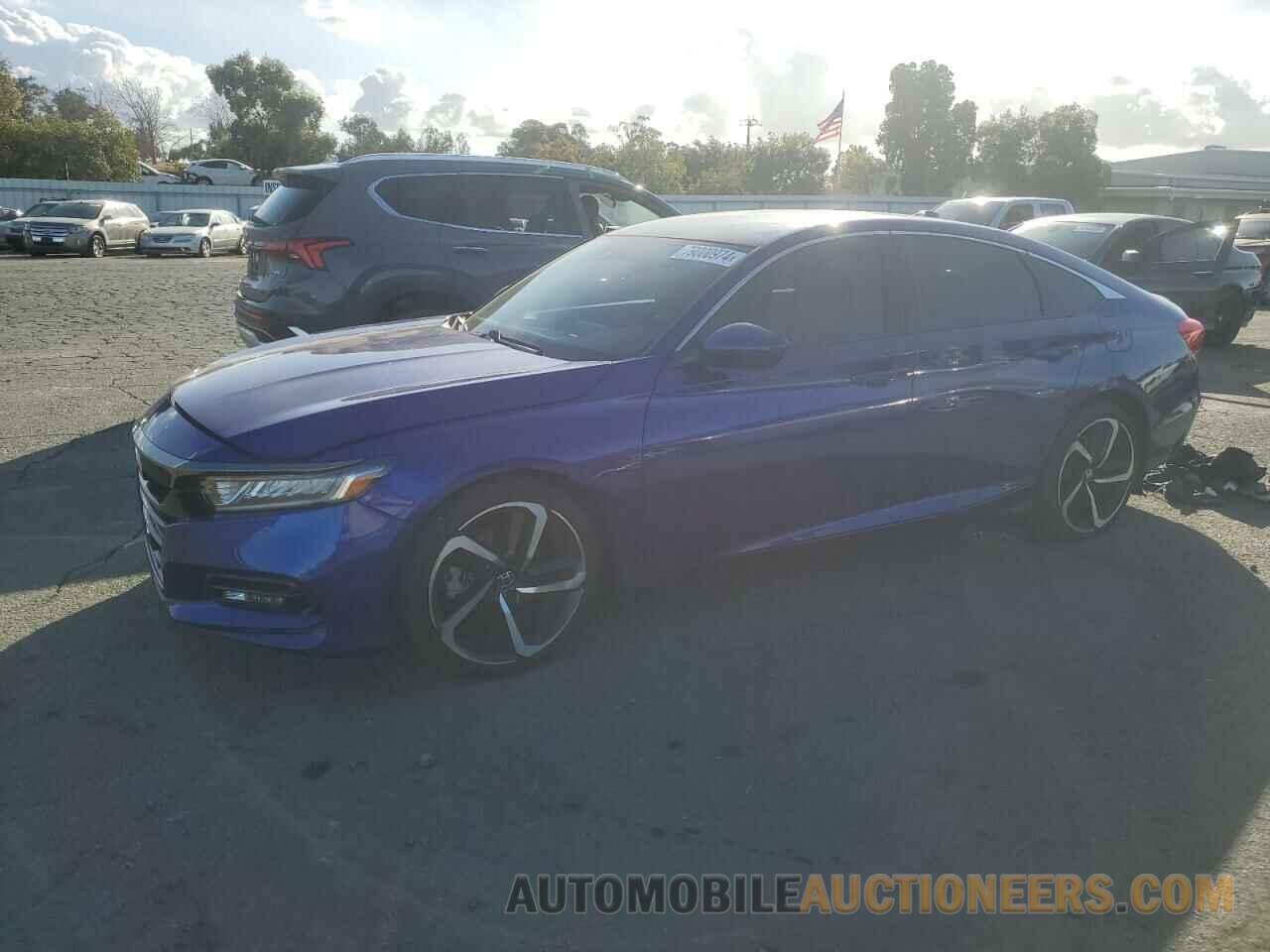 1HGCV1F32JA024061 HONDA ACCORD 2018