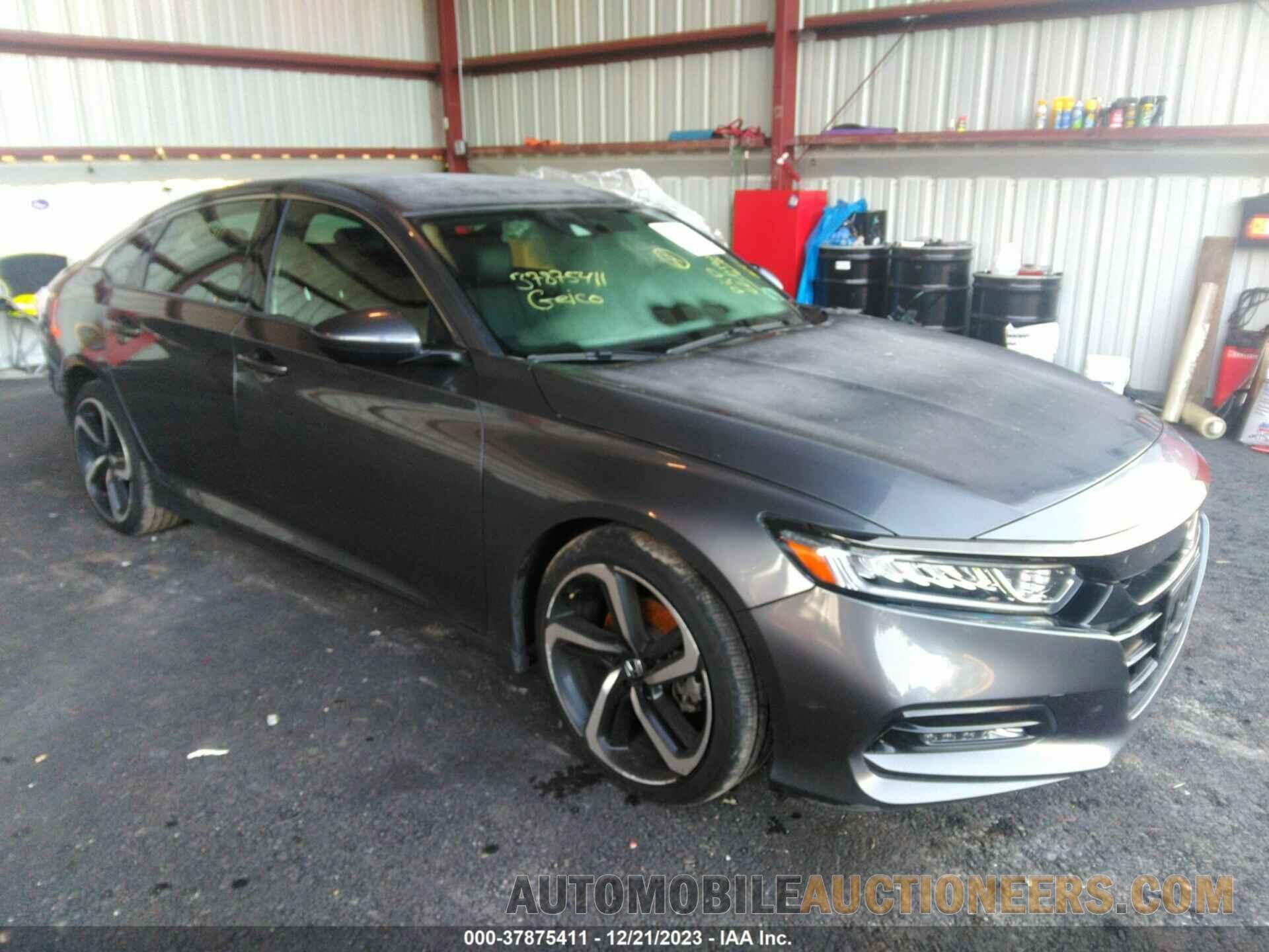 1HGCV1F32JA097897 HONDA ACCORD 2018