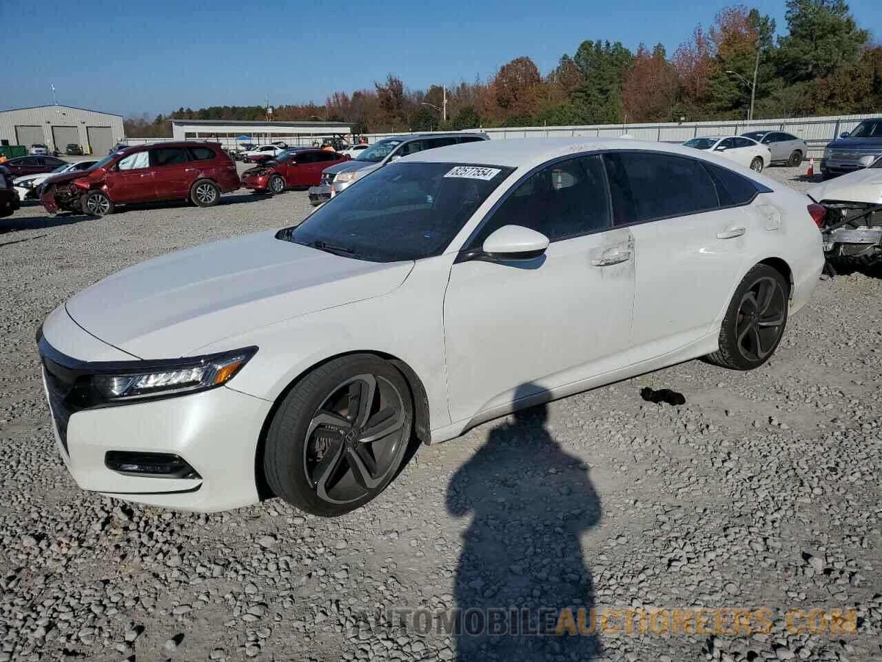 1HGCV1F32JA157032 HONDA ACCORD 2018