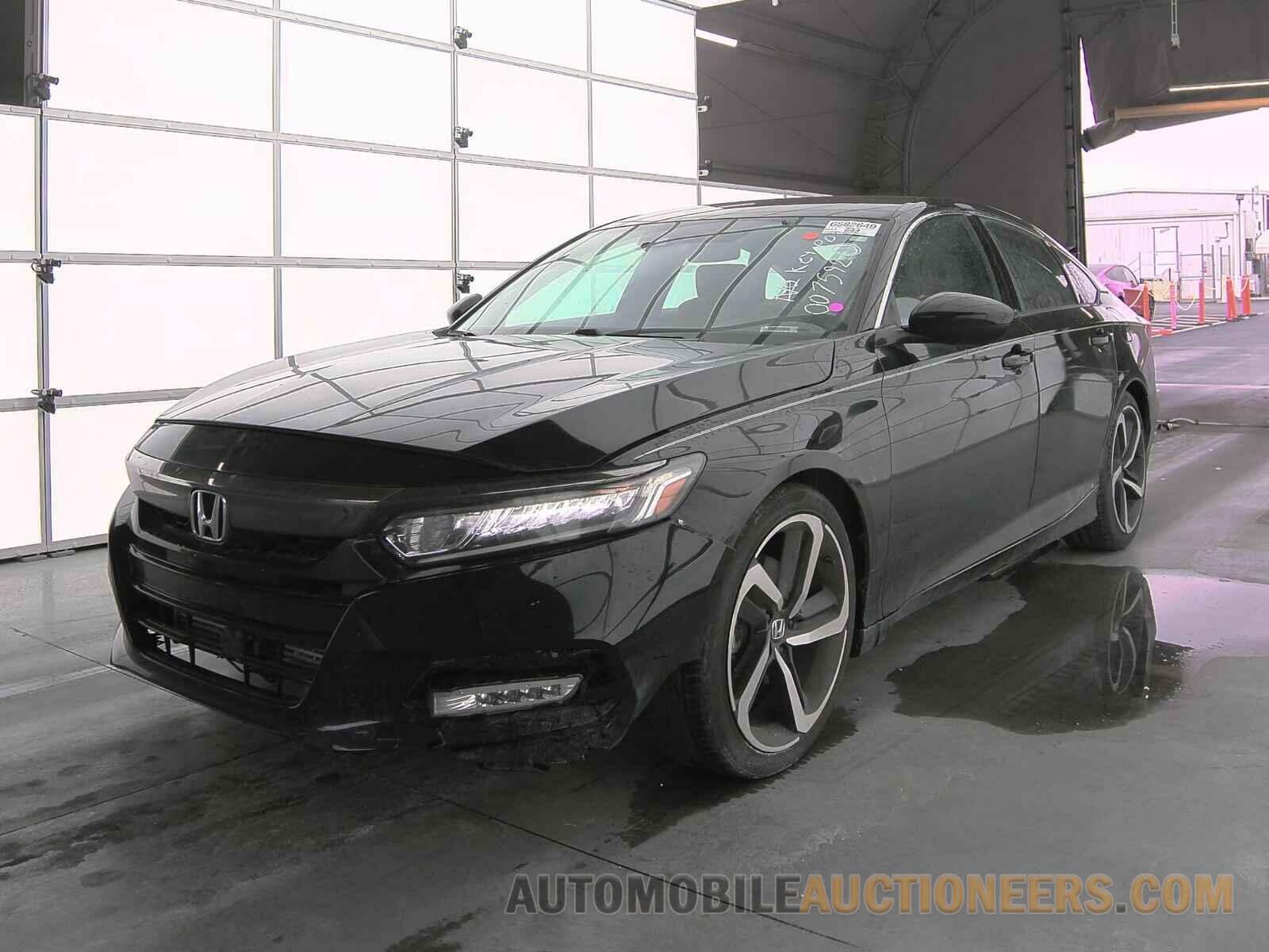 1HGCV1F33JA007592 Honda Accord Sedan 2018