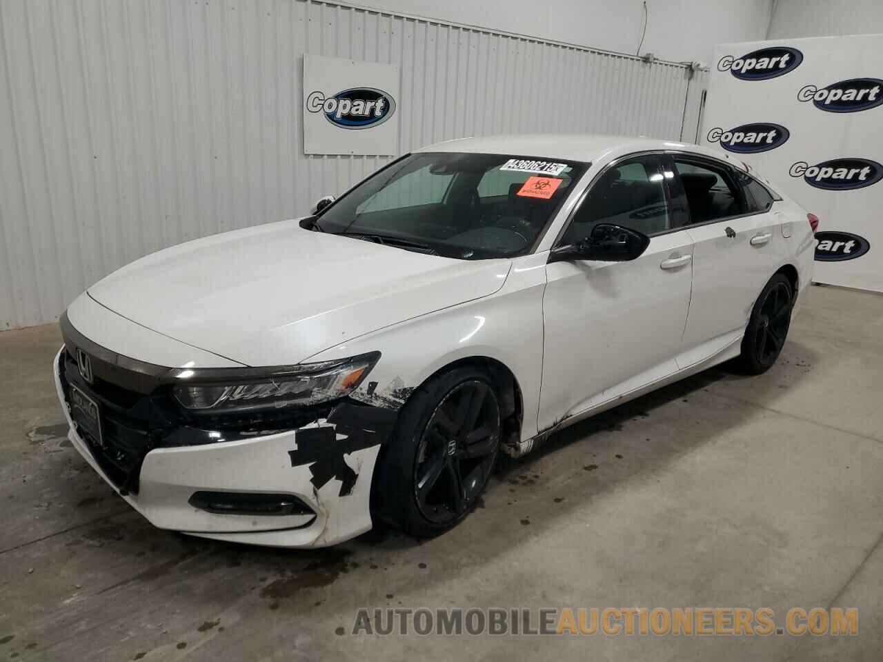 1HGCV1F33JA028605 HONDA ACCORD 2018