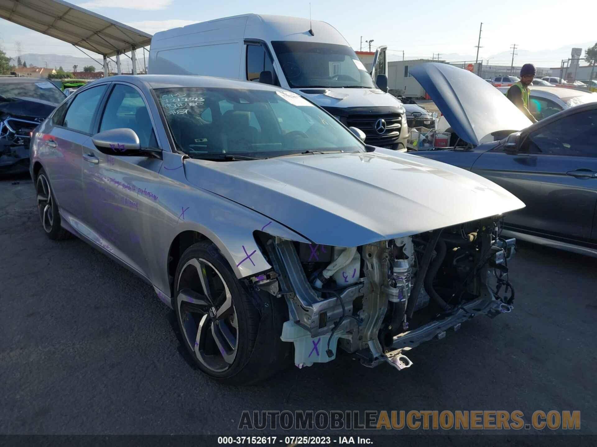 1HGCV1F33JA076993 HONDA ACCORD 2018