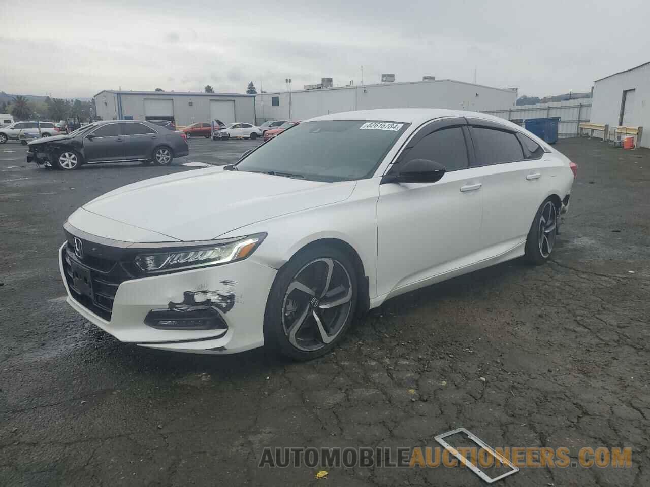 1HGCV1F33JA153765 HONDA ACCORD 2018