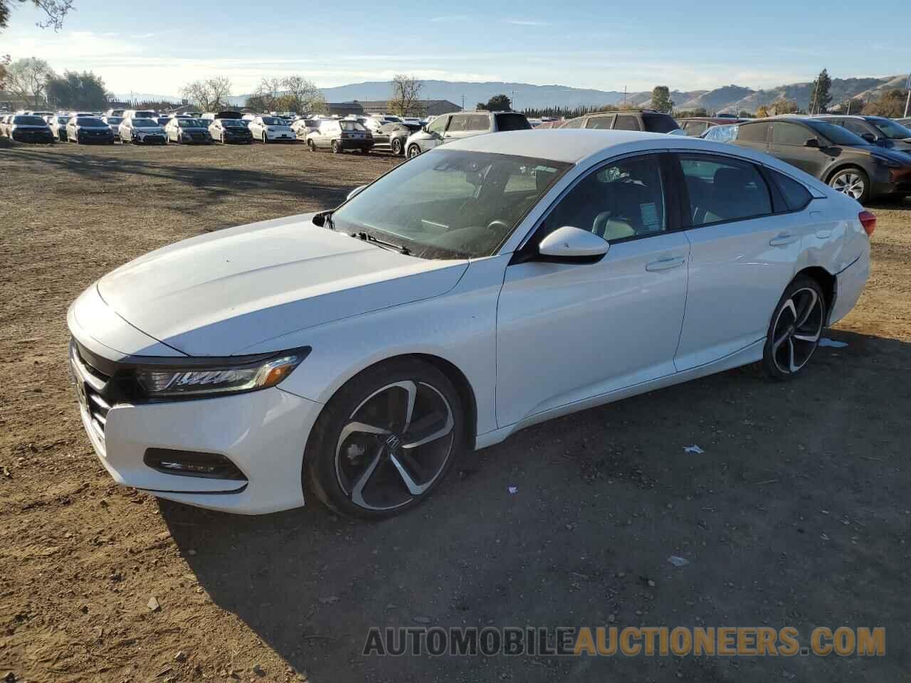 1HGCV1F33JA181016 HONDA ACCORD 2018