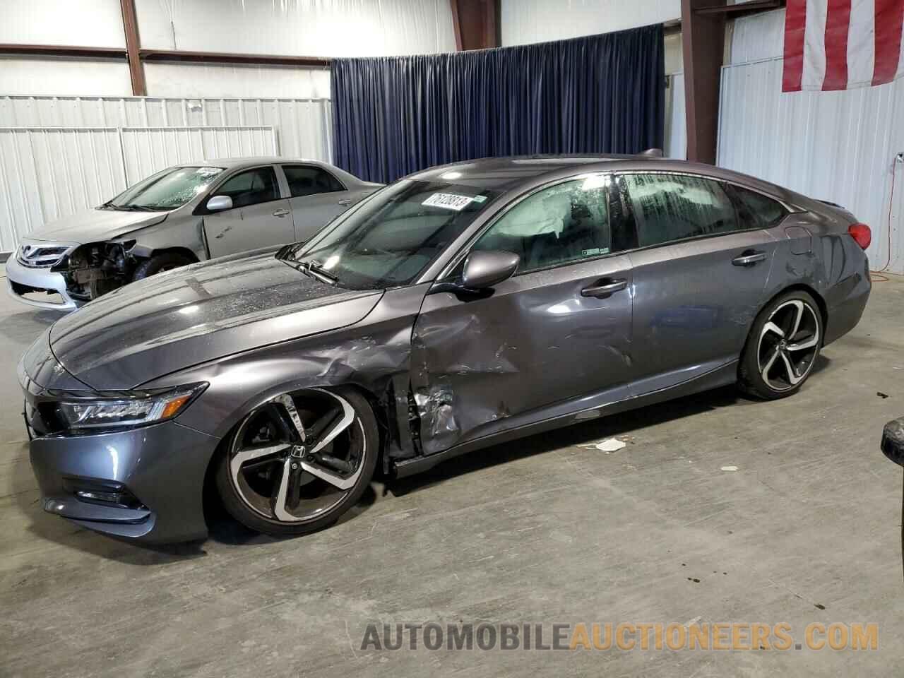 1HGCV1F33JA186121 HONDA ACCORD 2018