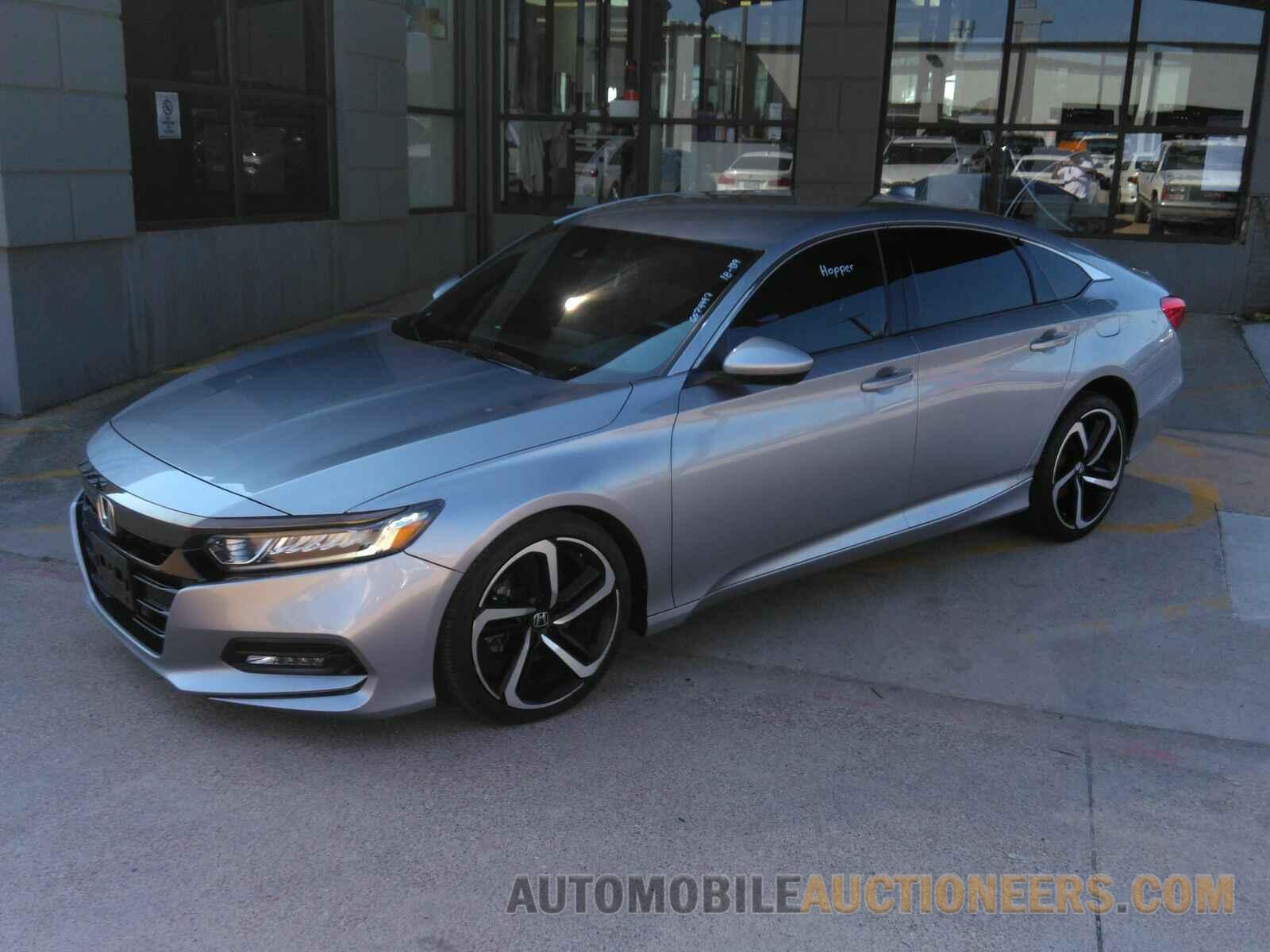 1HGCV1F33JA257303 Honda Accord Sedan 2018