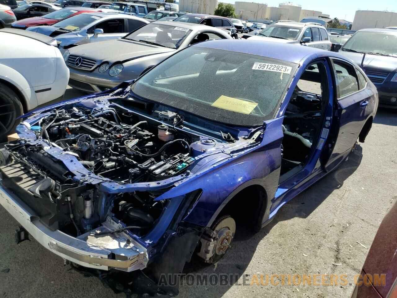 1HGCV1F33KA013913 HONDA ACCORD 2019