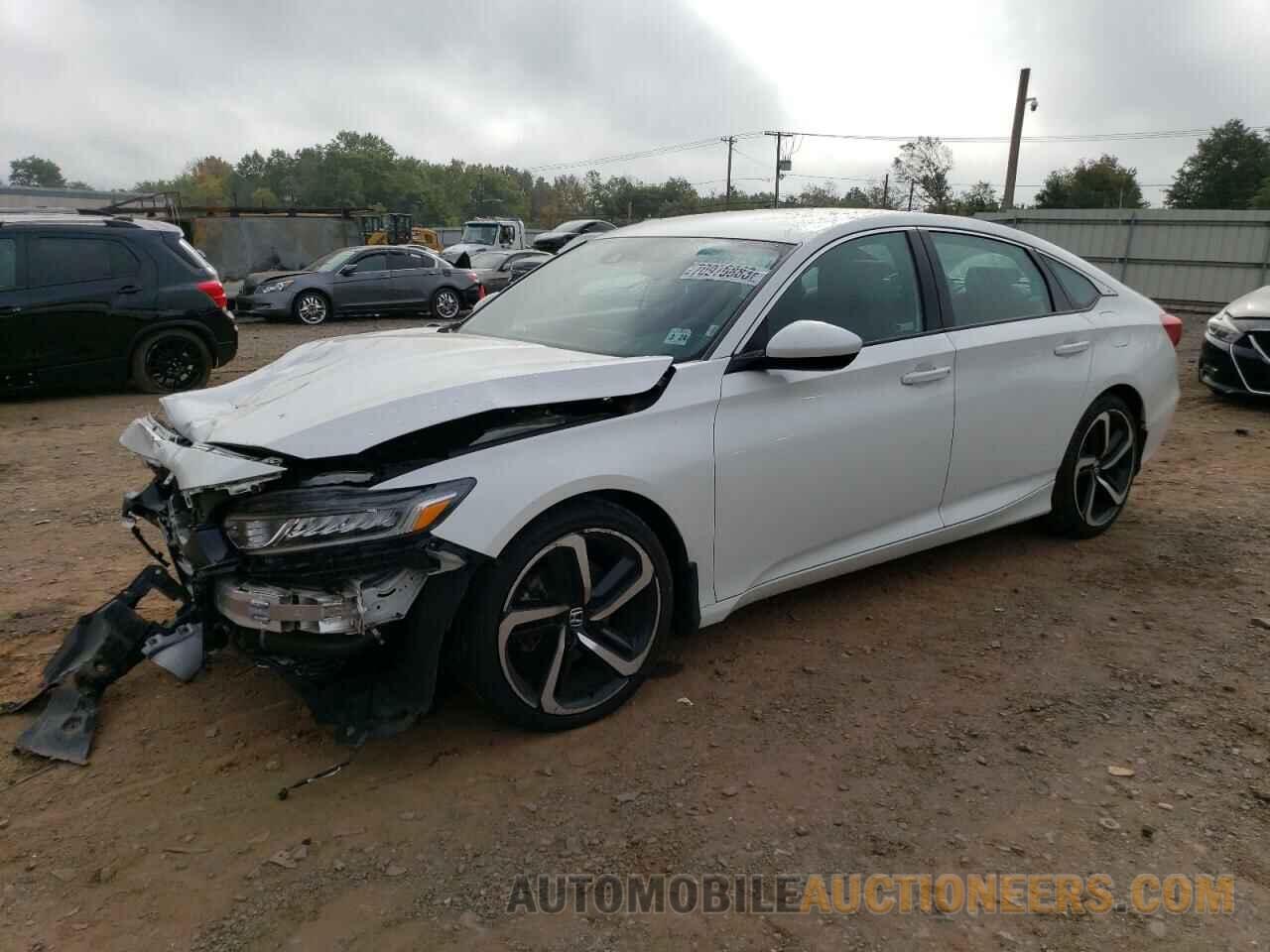 1HGCV1F33KA060732 HONDA ACCORD 2019