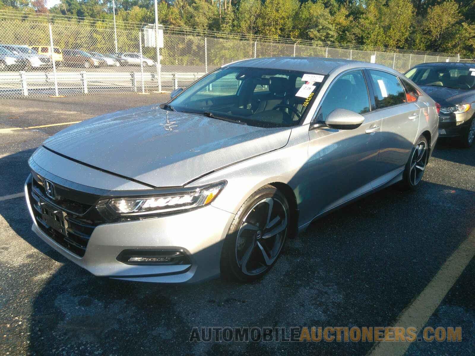 1HGCV1F33KA101828 Honda Accord Sedan 2019