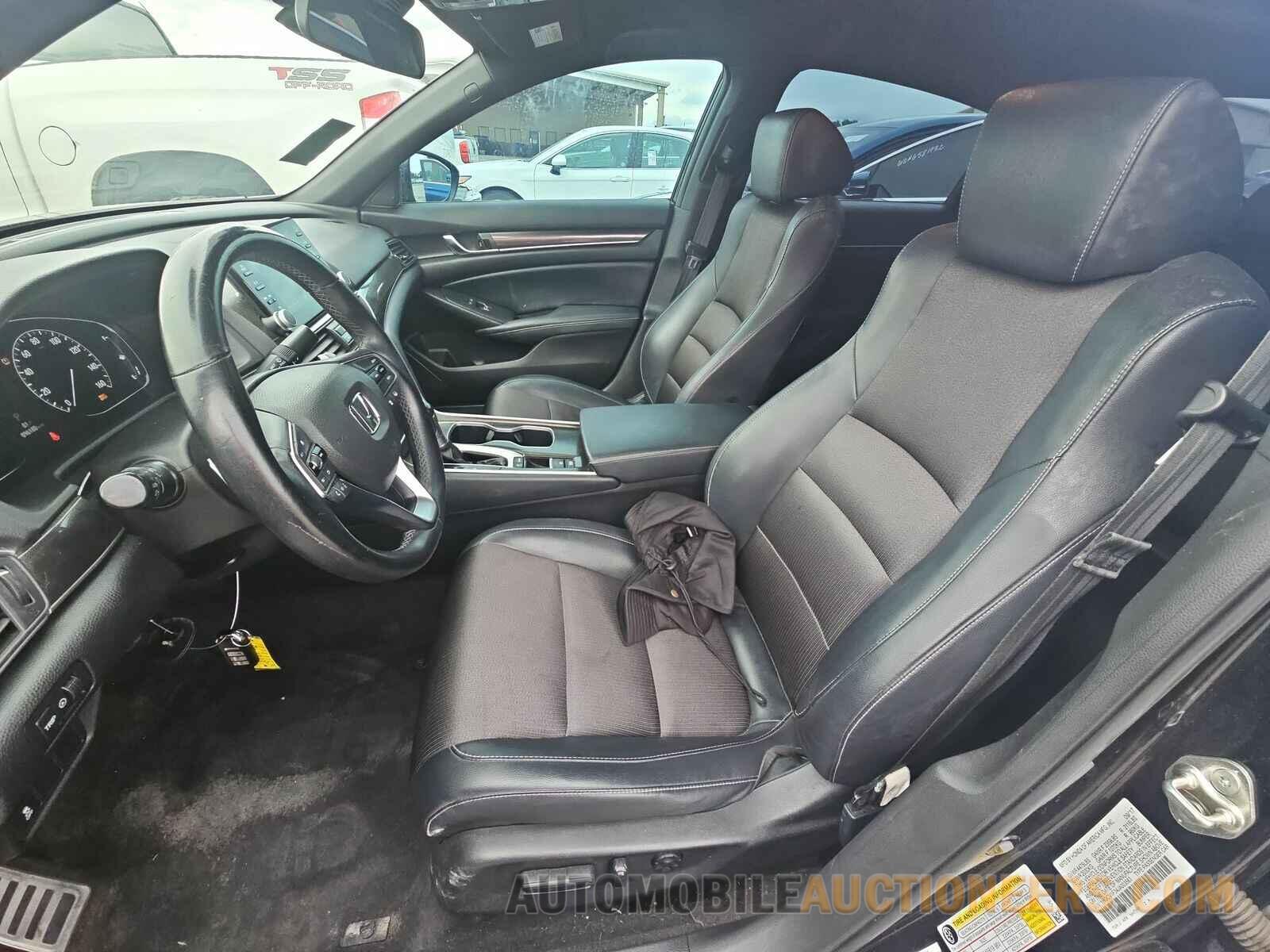 1HGCV1F34JA003583 Honda Accord Sedan 2018