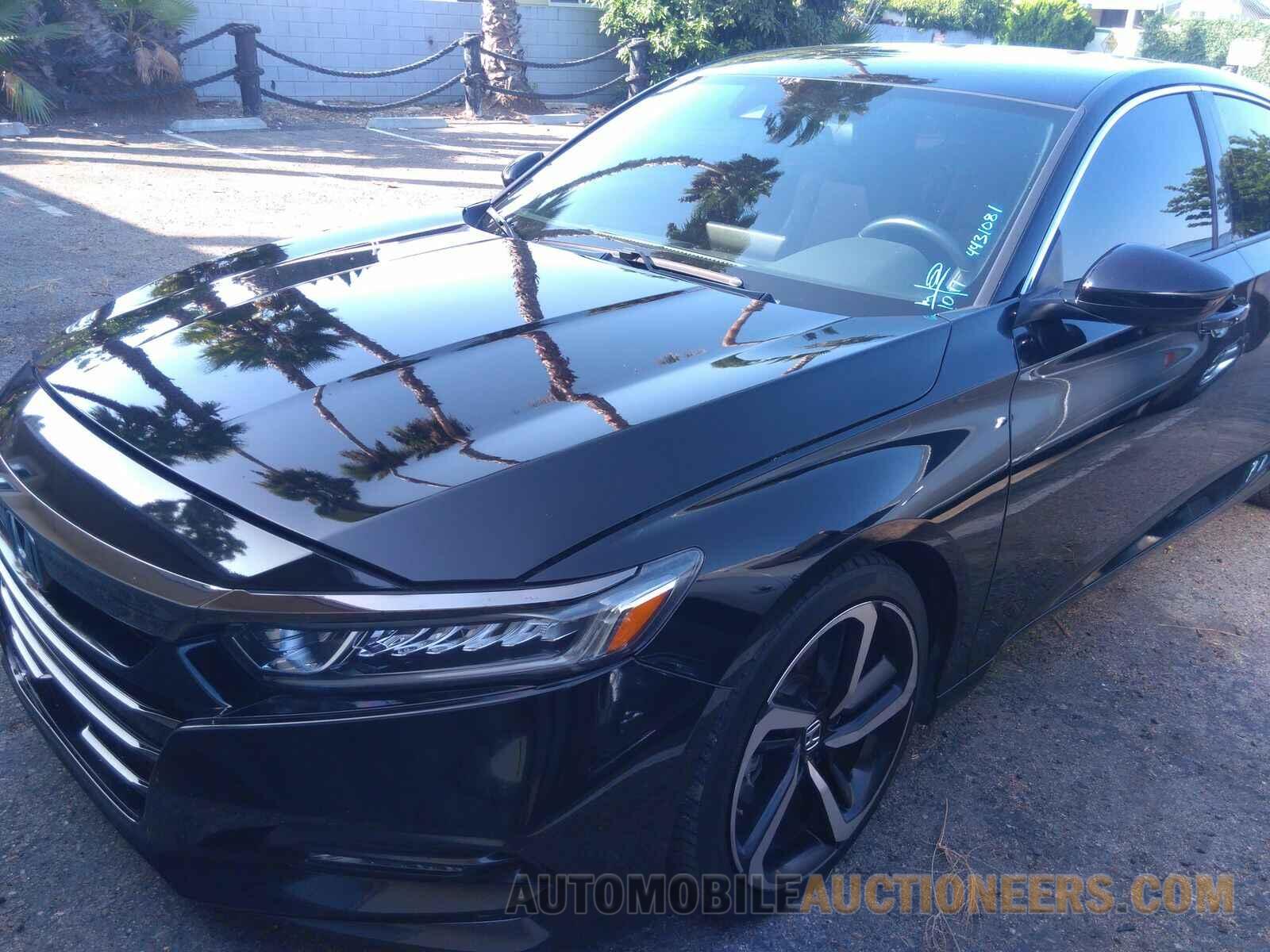 1HGCV1F35JA268870 Honda Accord Sedan 2018