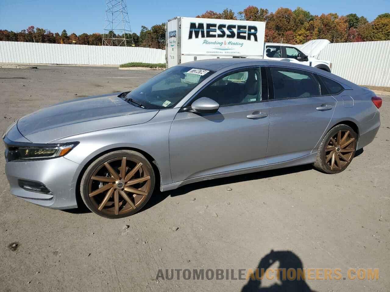 1HGCV1F35KA135608 HONDA ACCORD 2019