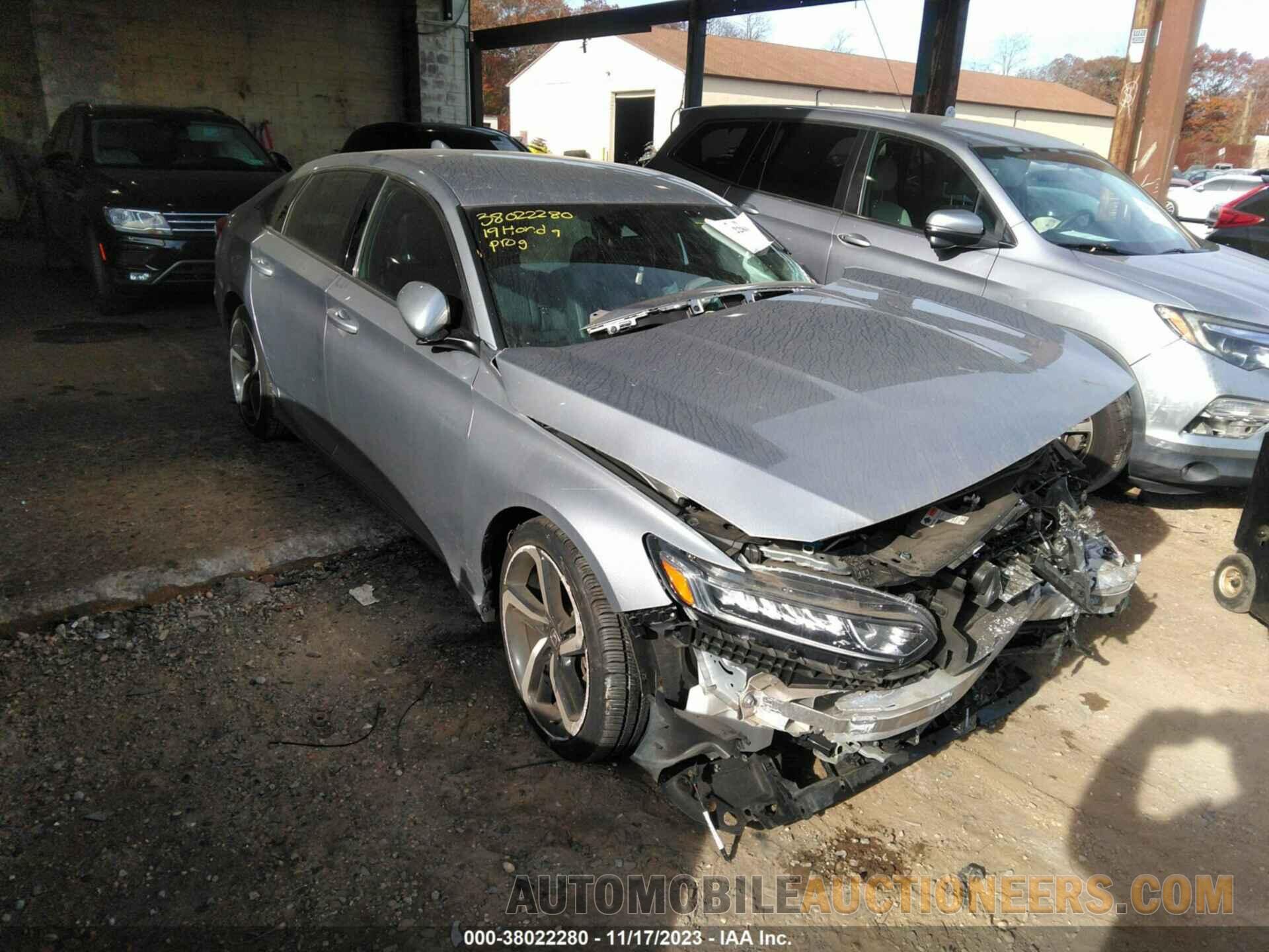 1HGCV1F35KA154837 HONDA ACCORD 2019