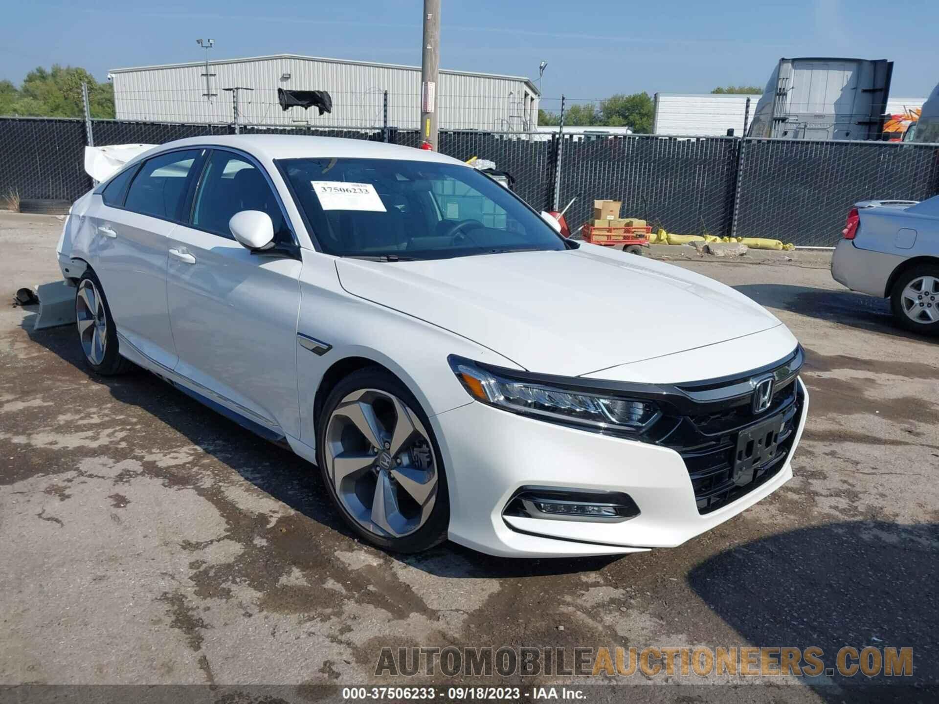 1HGCV1F37JA101040 HONDA ACCORD SEDAN 2018