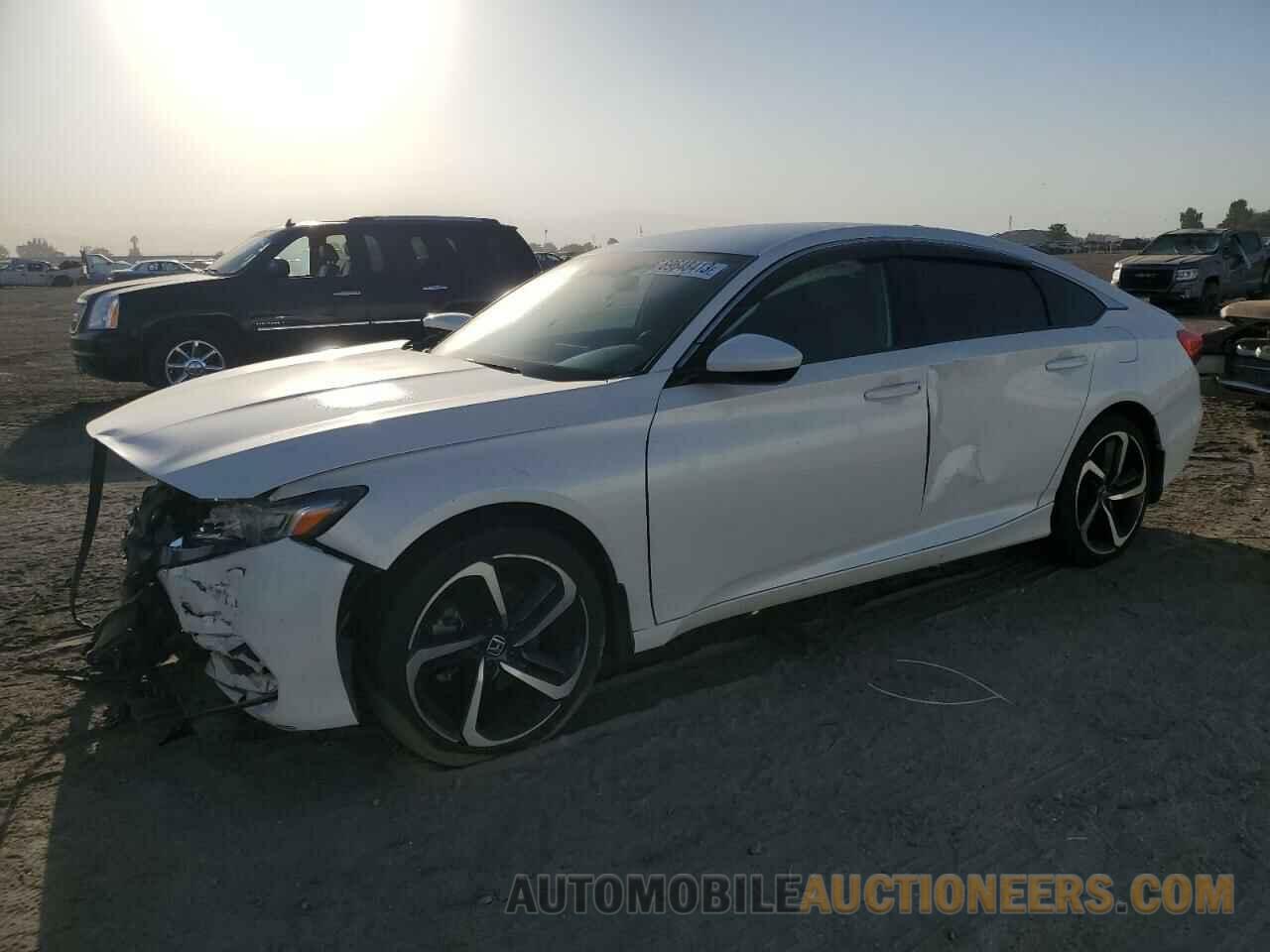 1HGCV1F37JA164185 HONDA ACCORD 2018